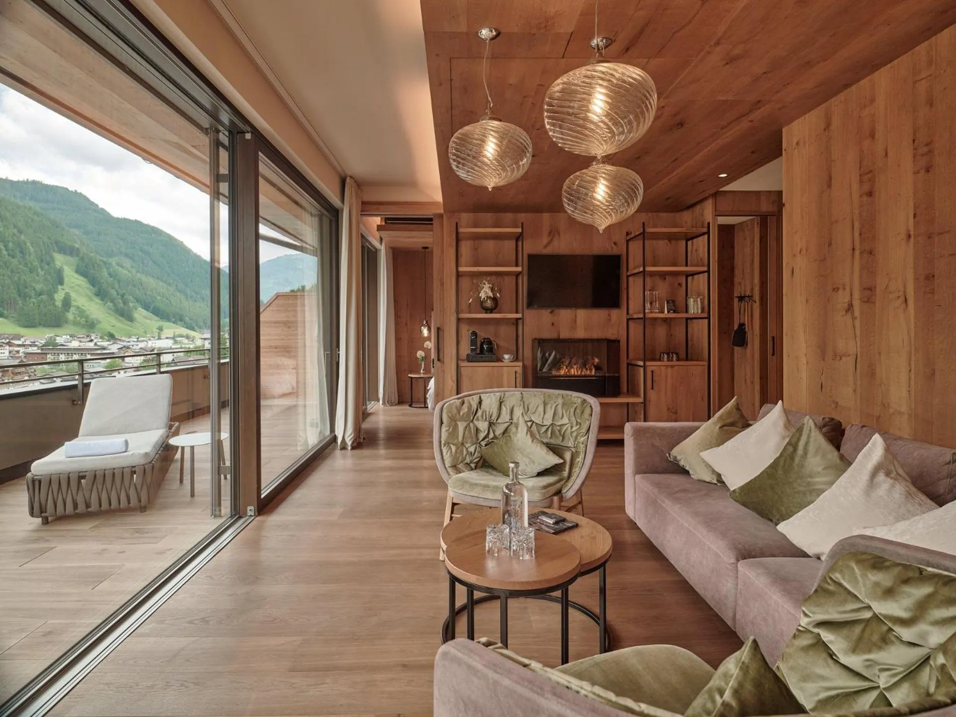 Balcony/Terrace in DAS EDELWEISS - Salzburg Mountain Resort