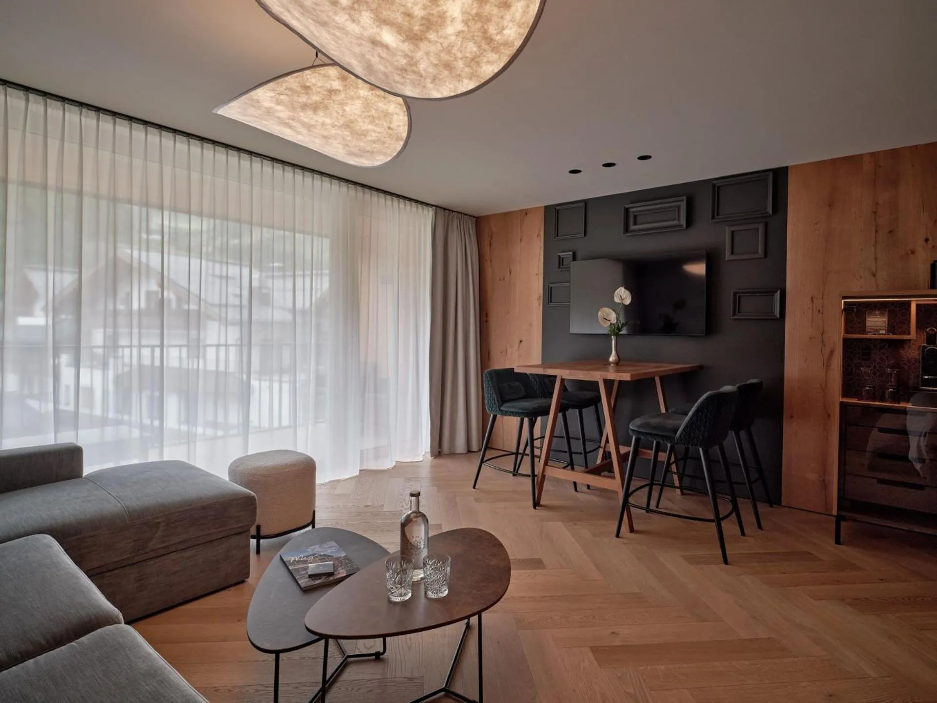 Living room in DAS EDELWEISS - Salzburg Mountain Resort