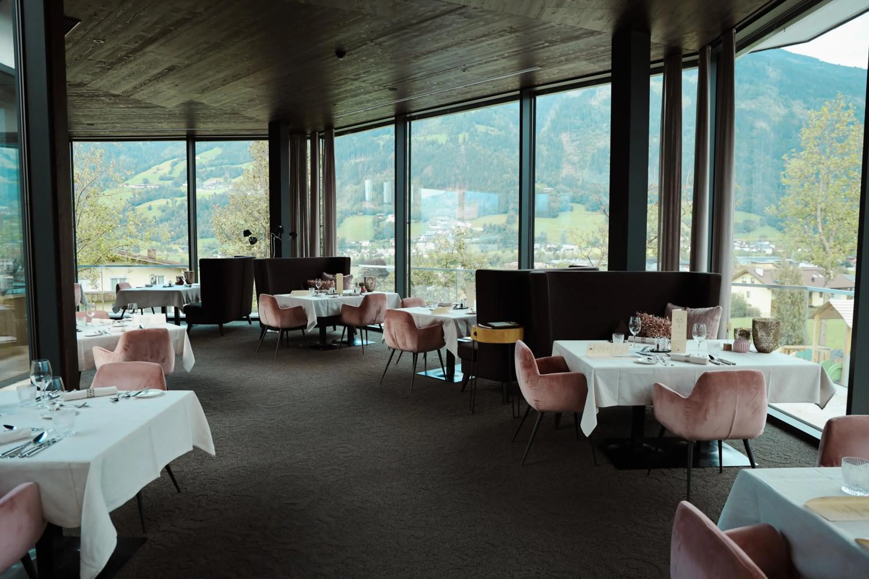 Restaurant/places to eat in HELD - Hotel & Spa , 4 Sterne Superior, Zillertal