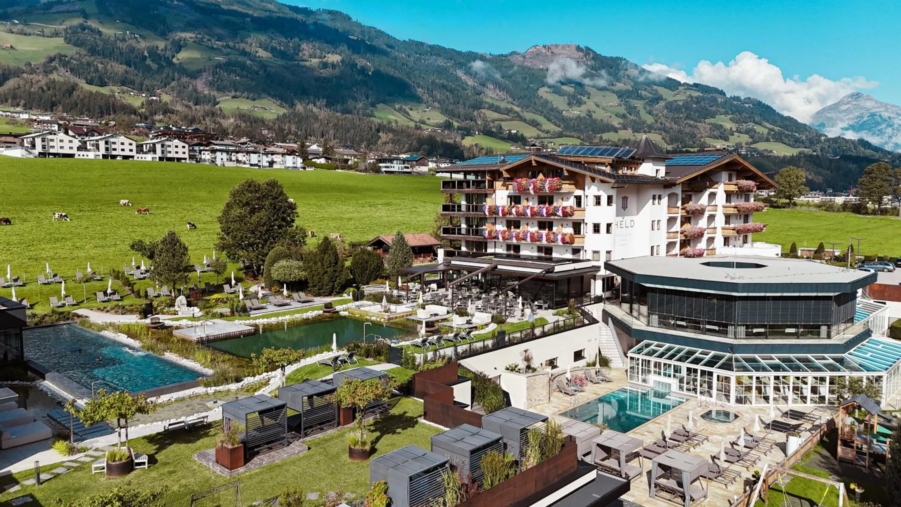 Property building in HELD - Hotel & Spa , 4 Sterne Superior, Zillertal