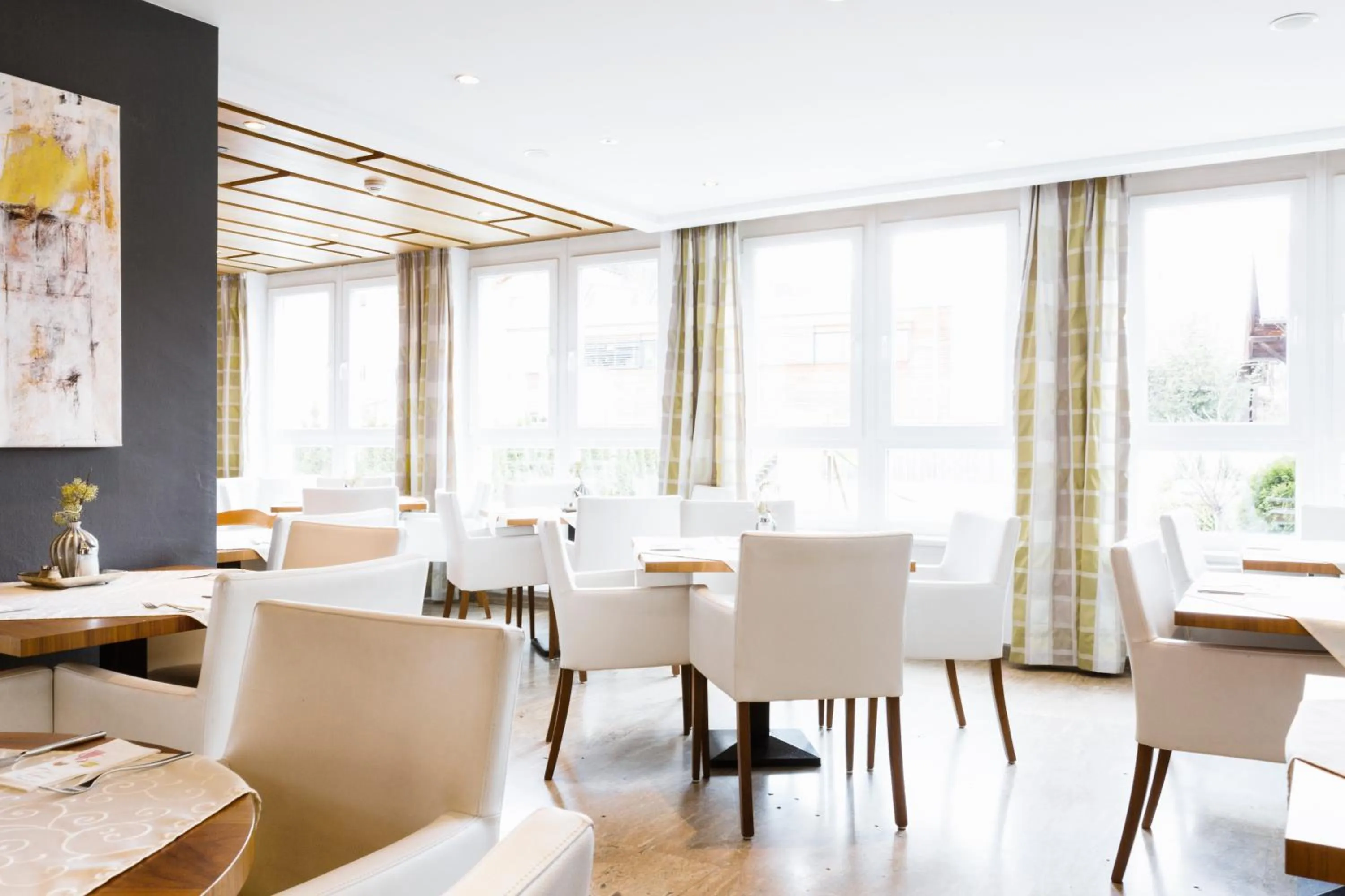 Restaurant/places to eat in Hotel Kapeller Innsbruck