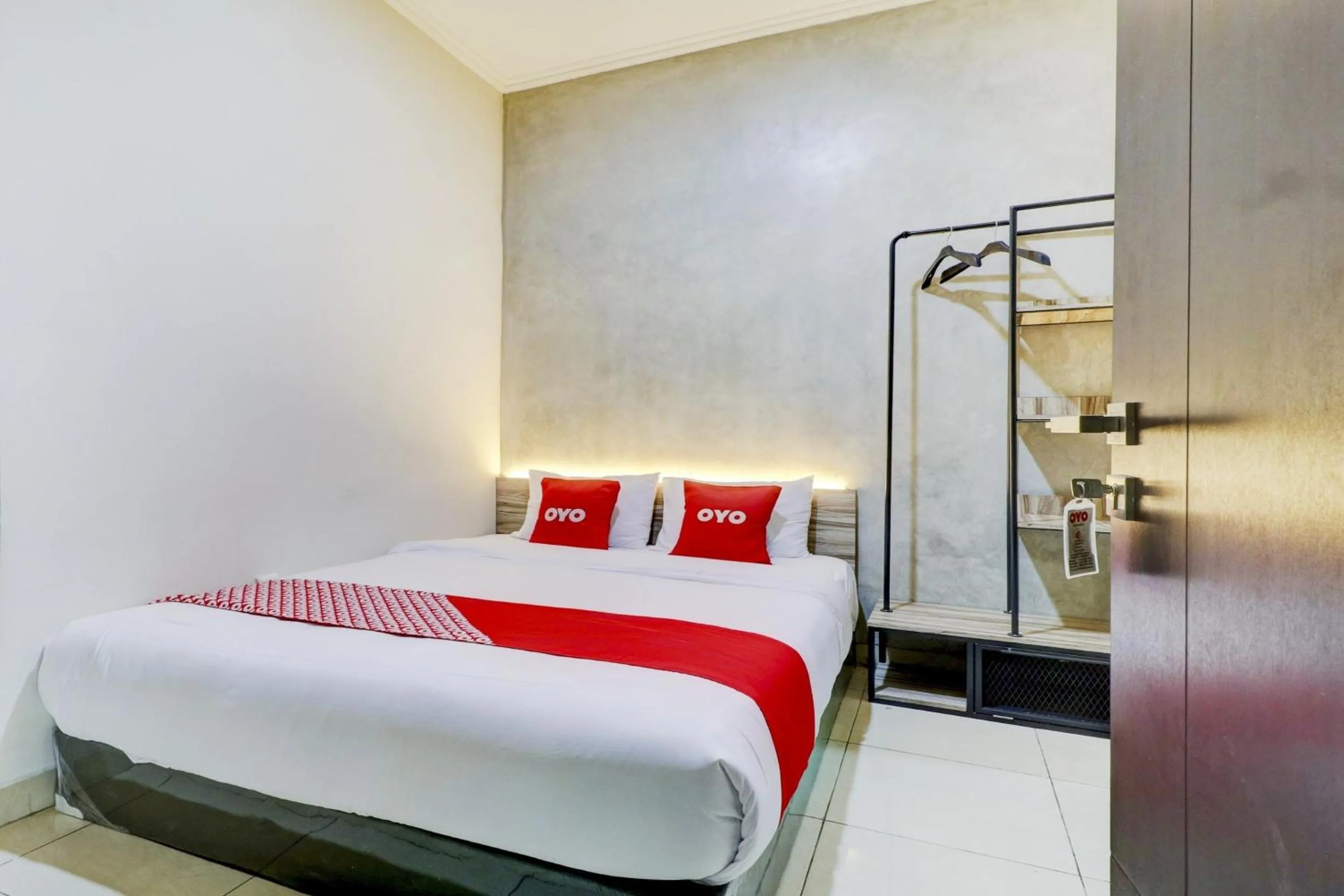 Bedroom, Bed in Hotel O Ada Residence