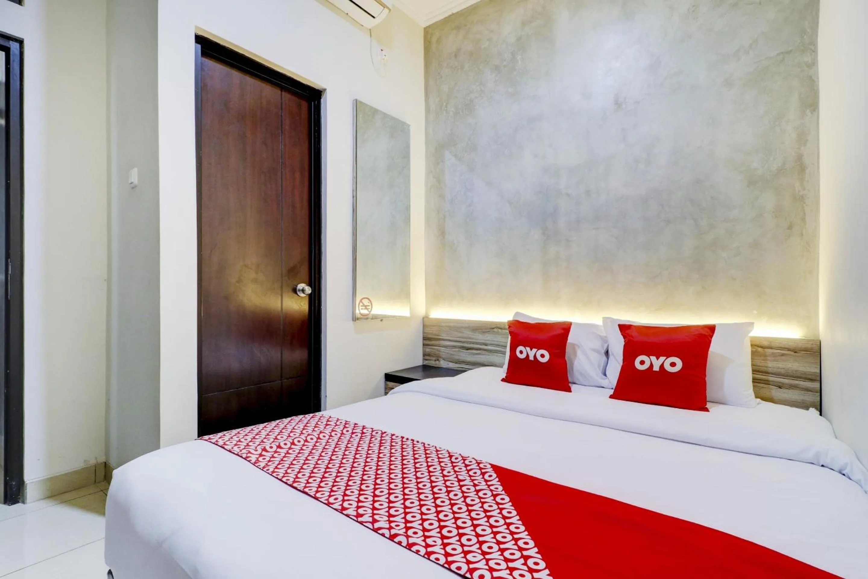 Bedroom, Bed in Hotel O Ada Residence