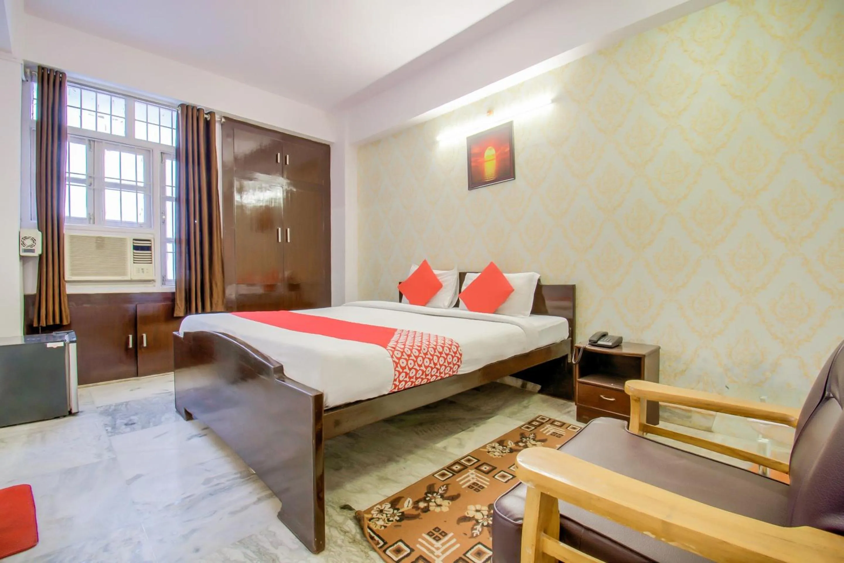 Bedroom, Bed in Hotel O Kamini