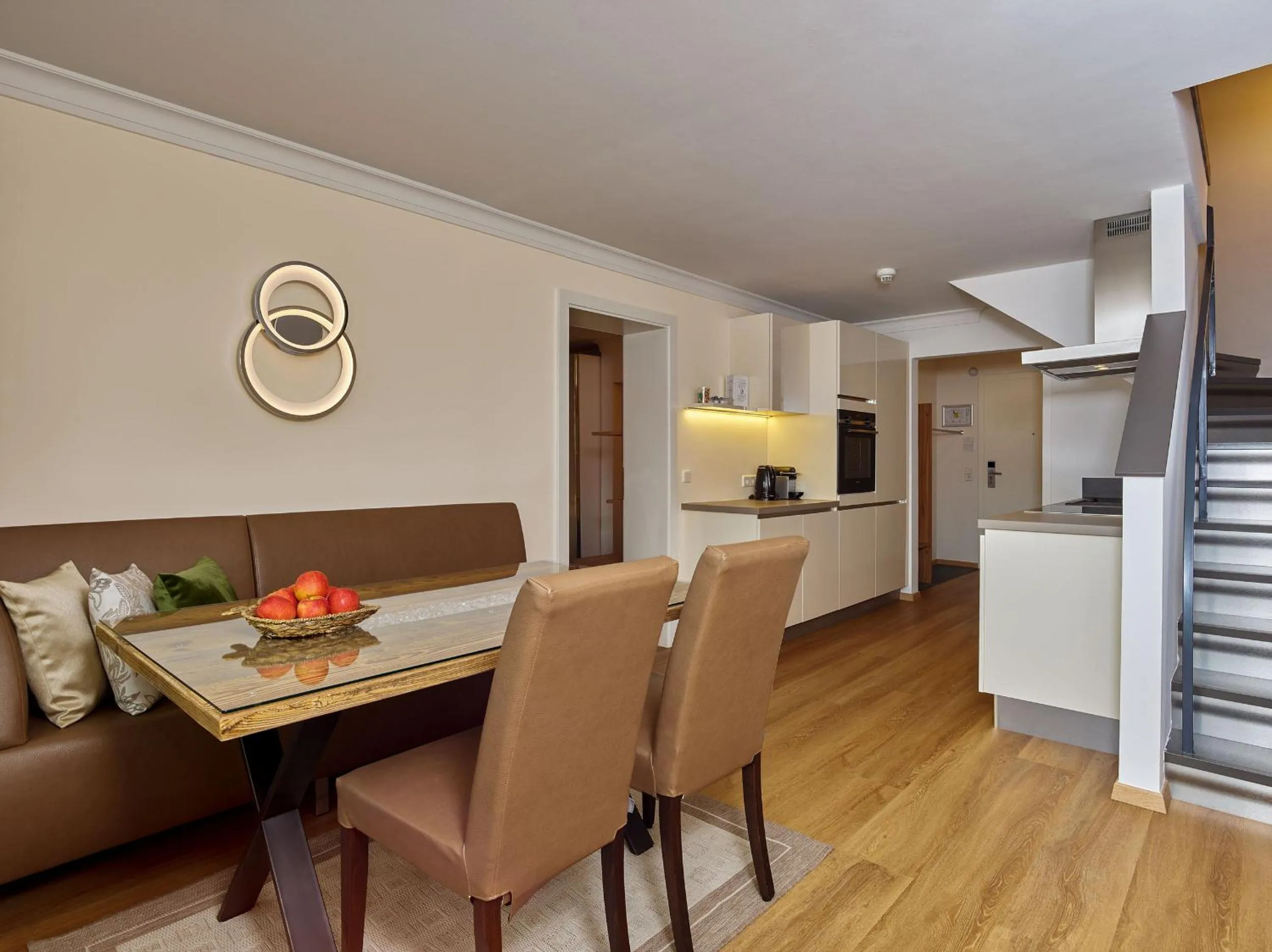 Dining area in A-VITA Viktoria & A-VITA living luxury apartments