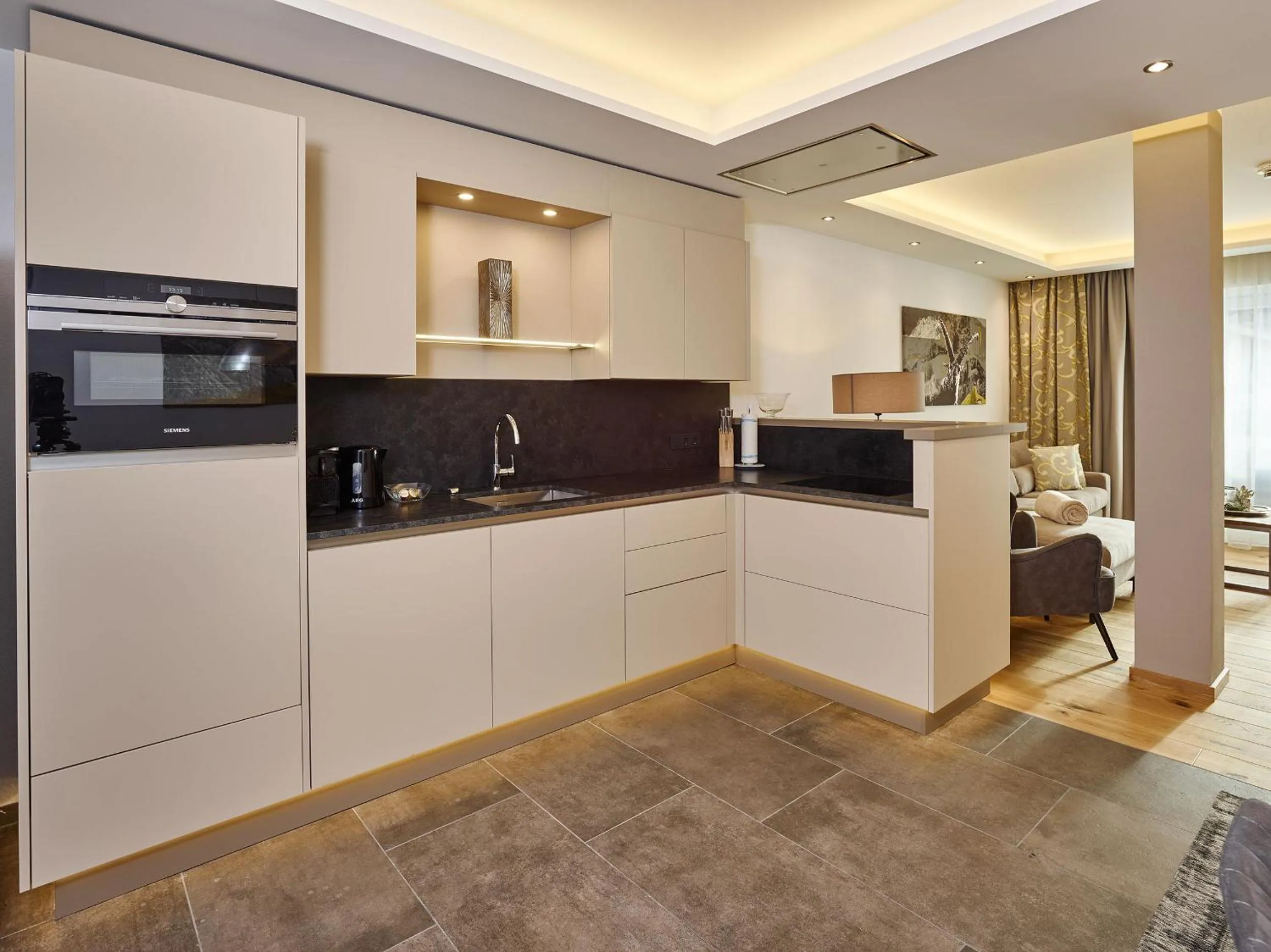 Kitchen or kitchenette in A-VITA Viktoria & A-VITA living luxury apartments