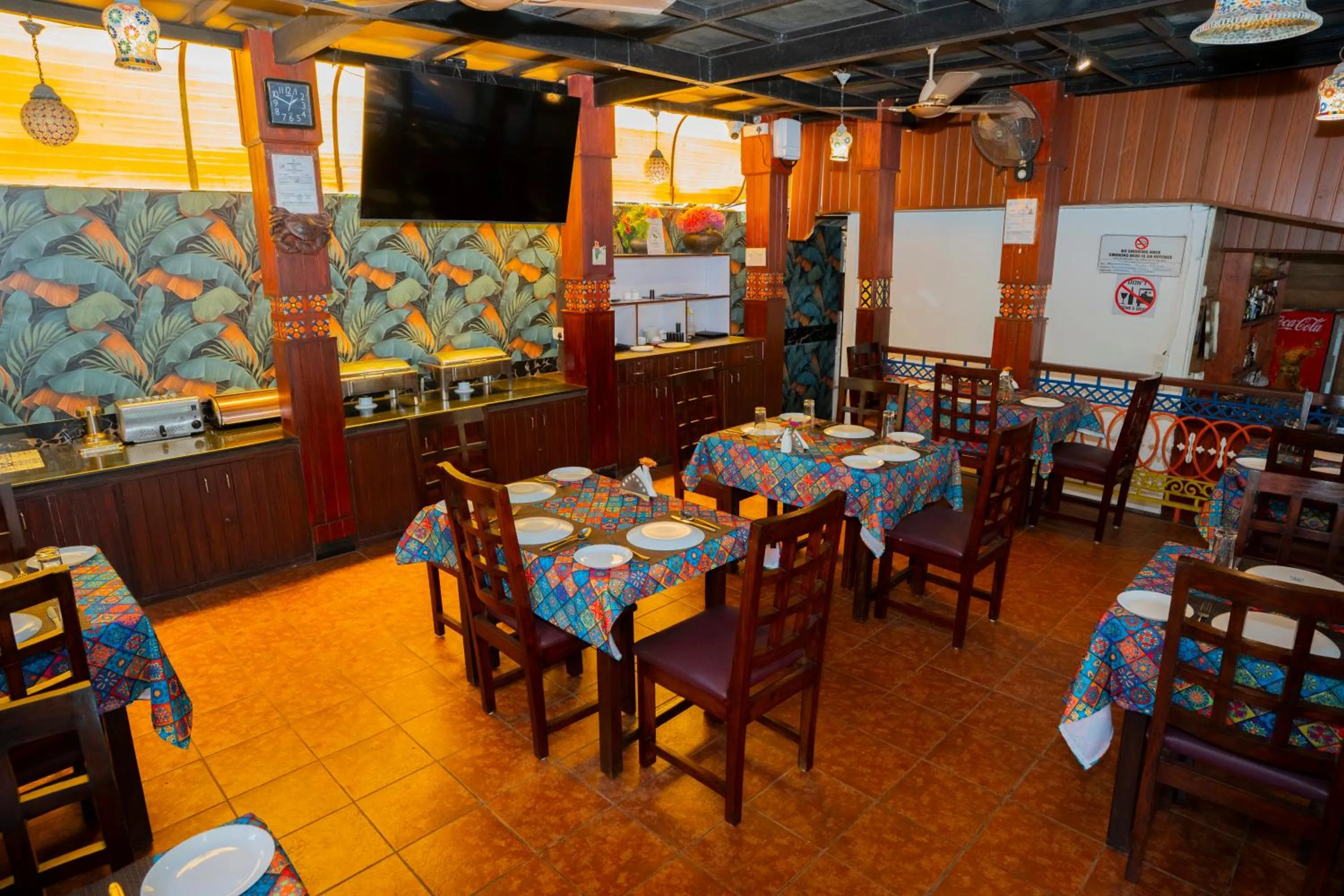 Restaurant/places to eat in Resort Palmeiras Dourado