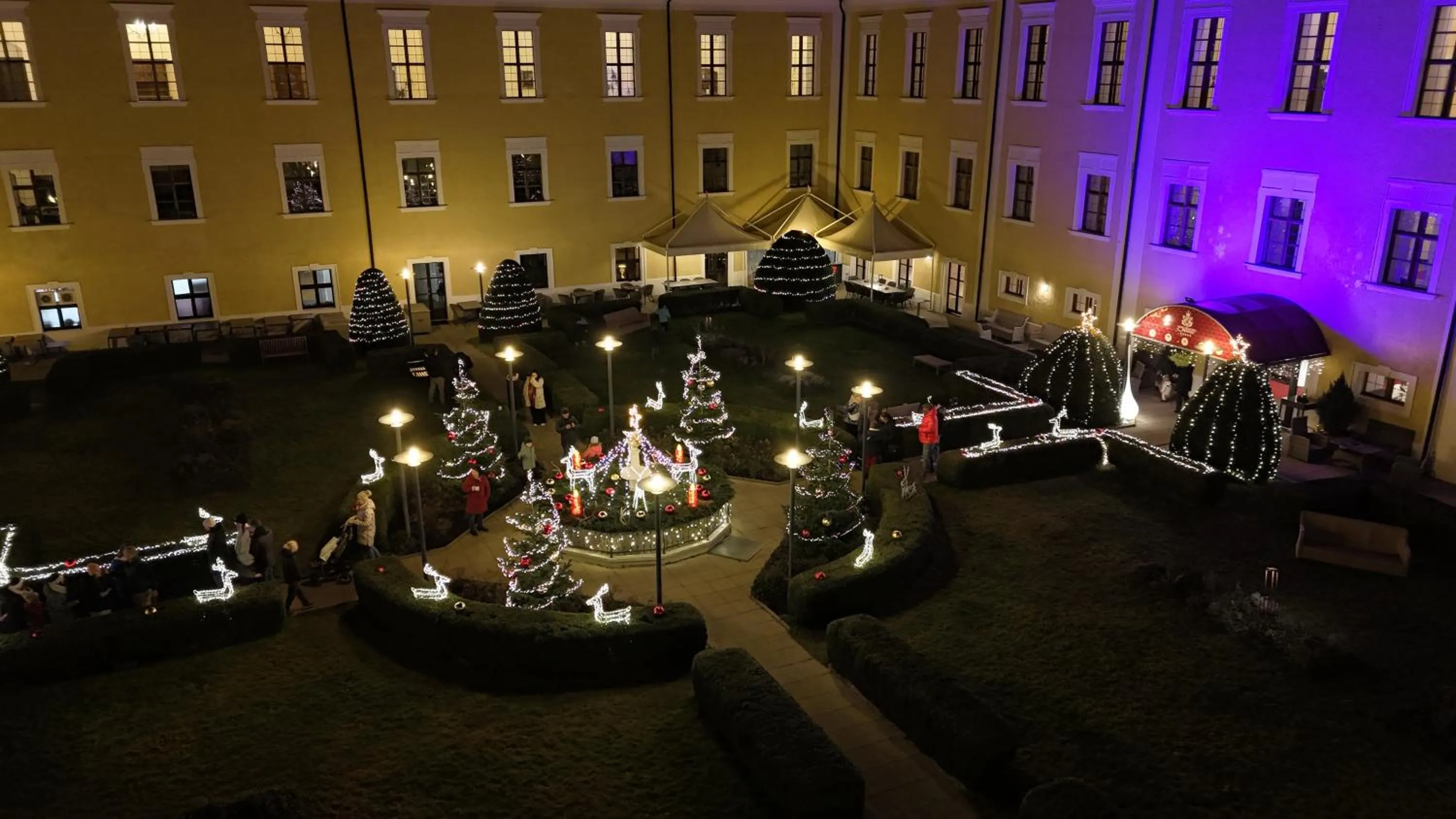 Garden in Schlosshotel Mondsee