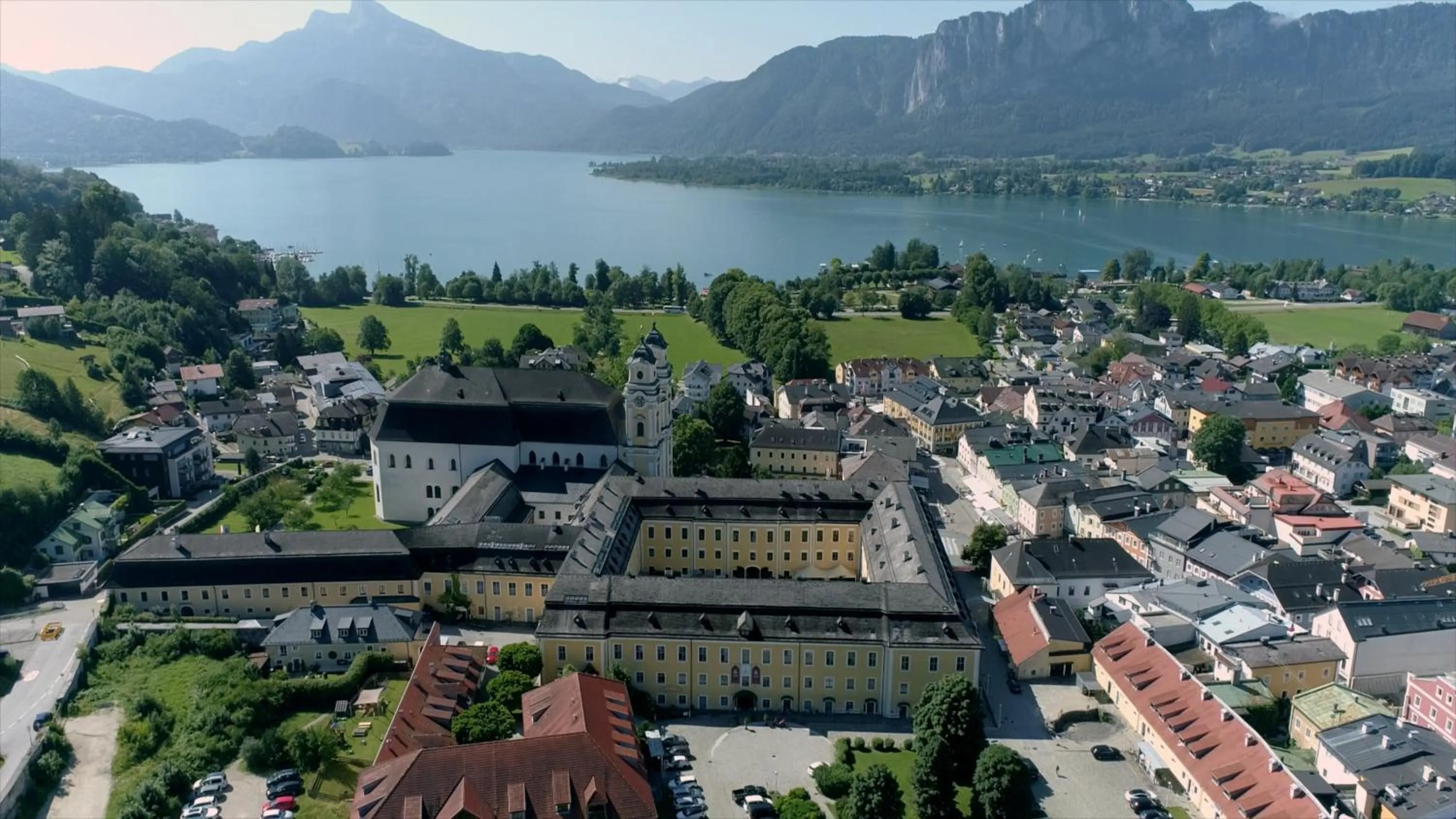 Property building in Schlosshotel Mondsee