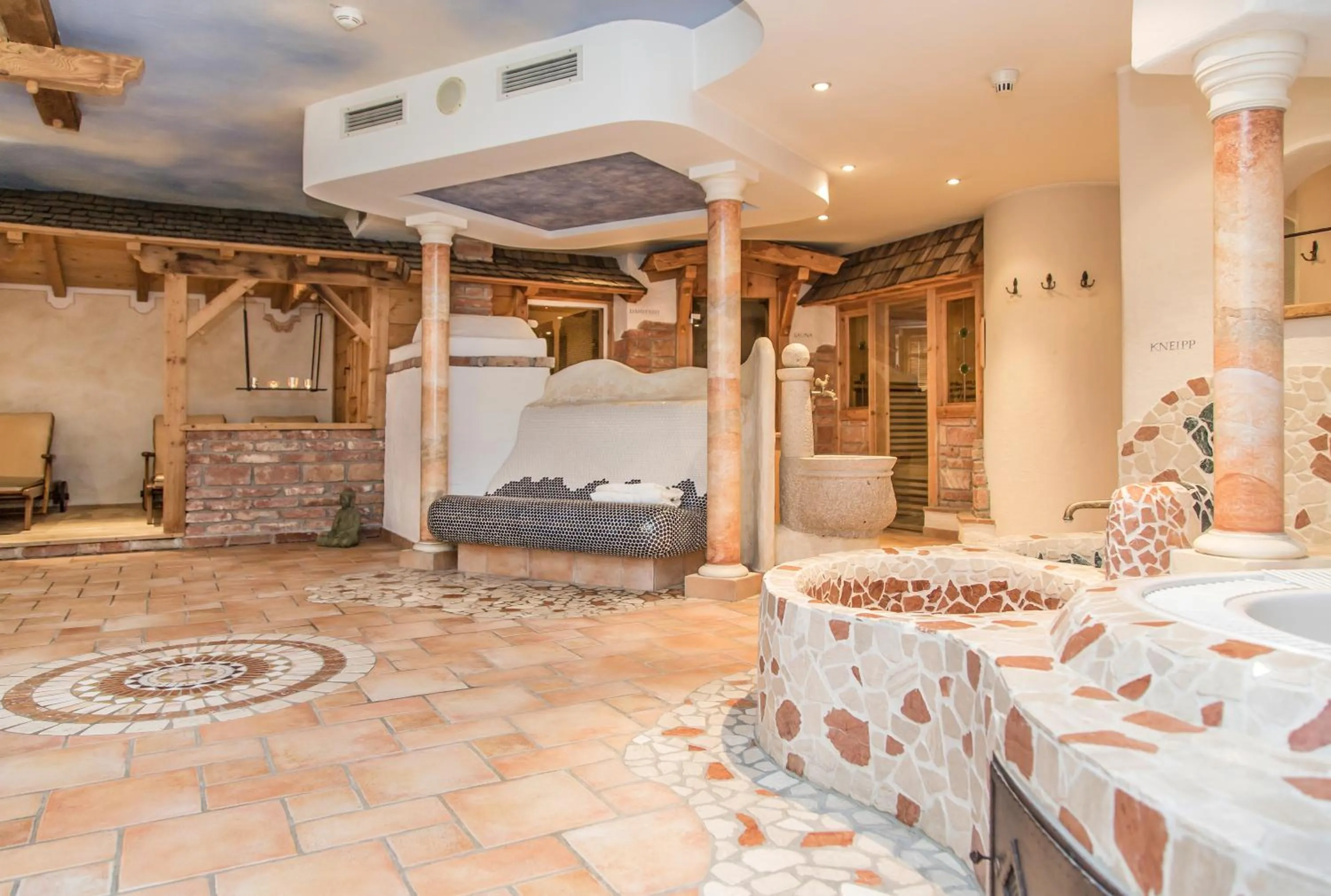 Sauna in Hotel Gasthof Zum Kirchenwirt