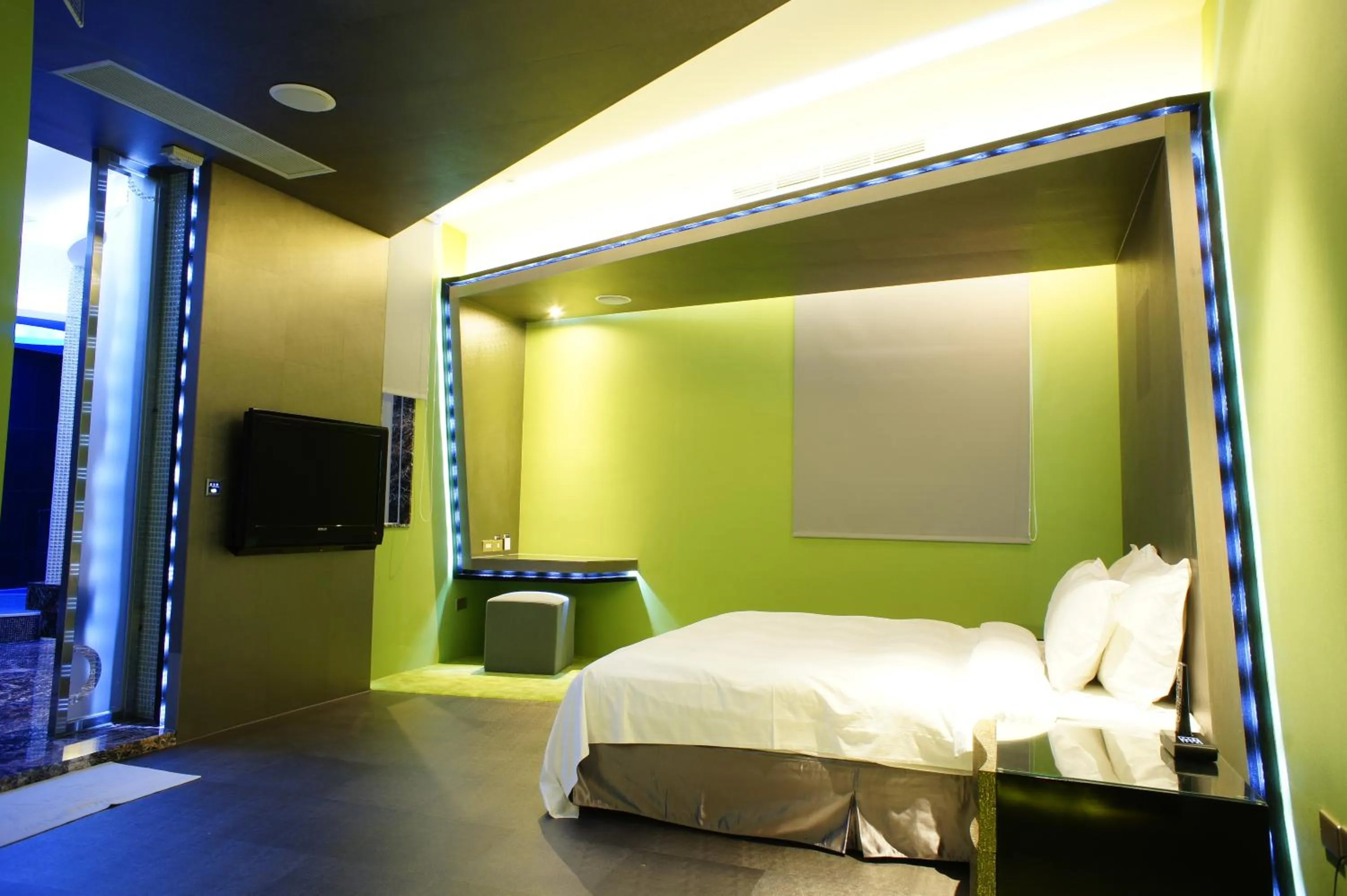bunk bed in All-Ur Boutique Motel - ChungLi Branch