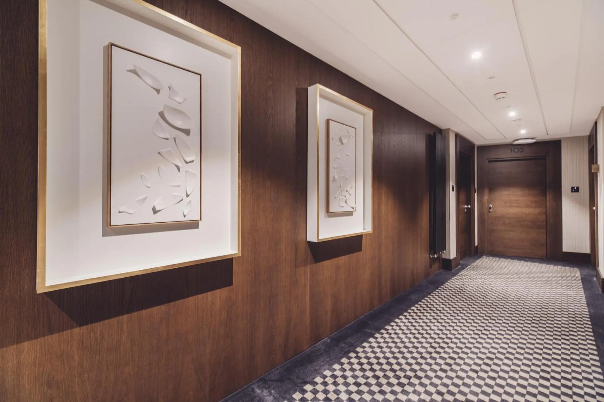 Decorative detail in Rezydencja Sowa