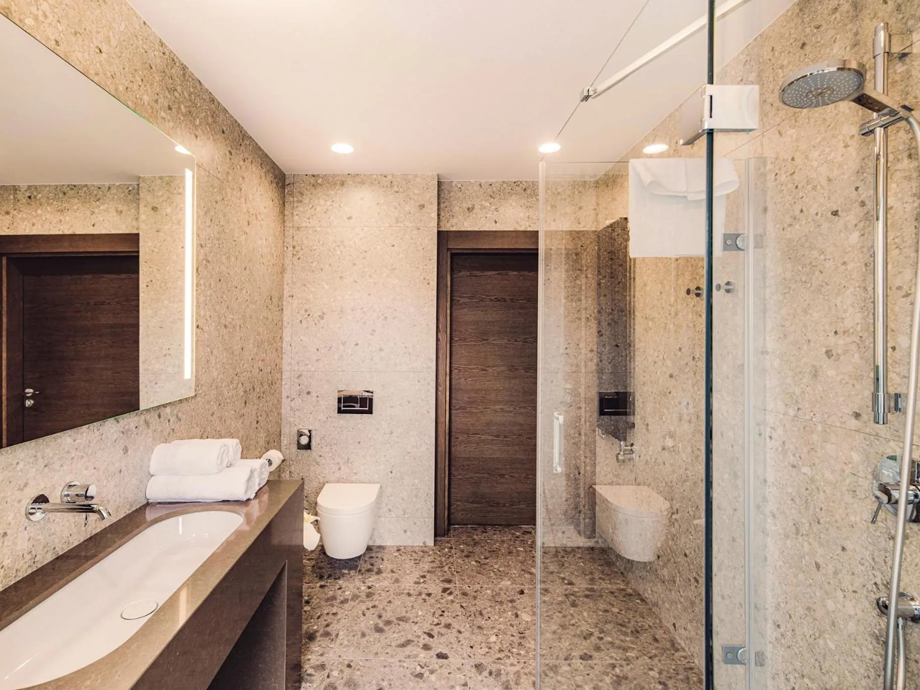 Shower in Rezydencja Sowa