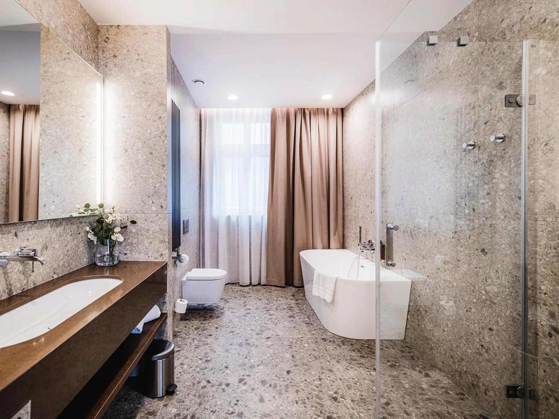 Shower in Rezydencja Sowa