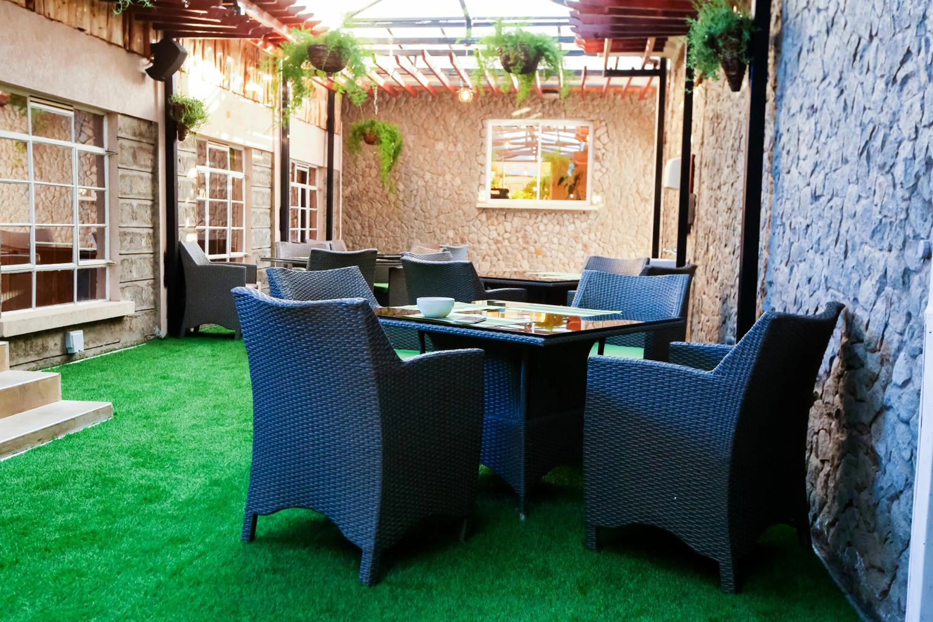 Patio in Aberdare Prestige & Royal Cottages