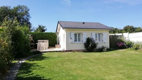 Property building in les hirondelles bleues