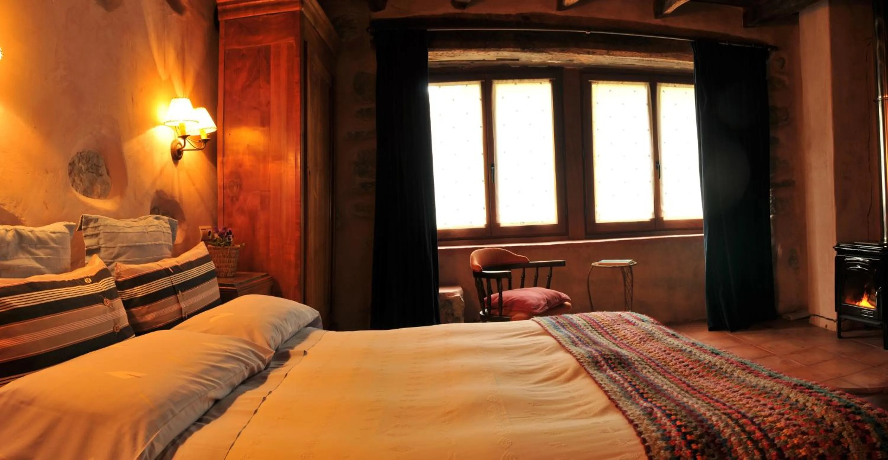 Photo of the whole room, Bed in Casa Rural Ecológica Kaaño Etxea