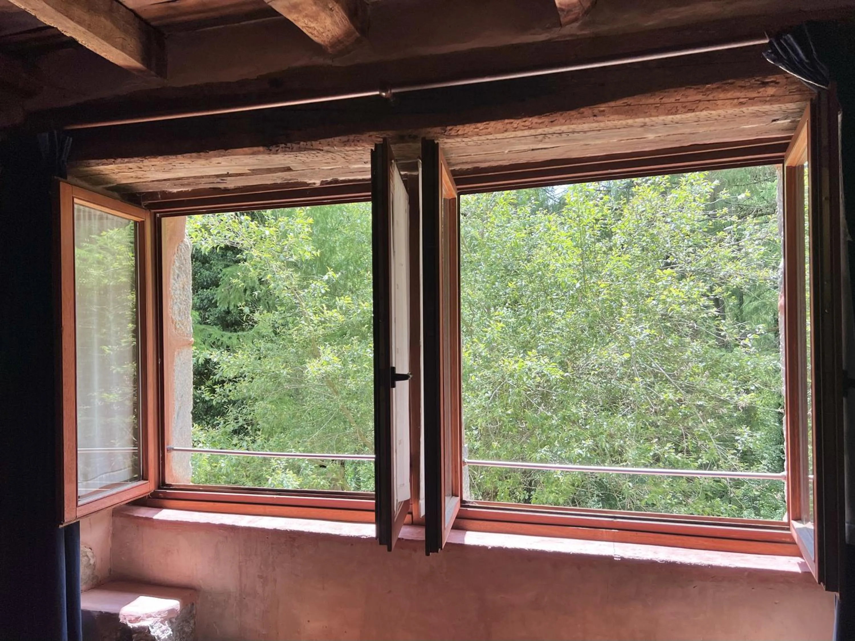 Garden view in Casa Rural Ecológica Kaaño Etxea