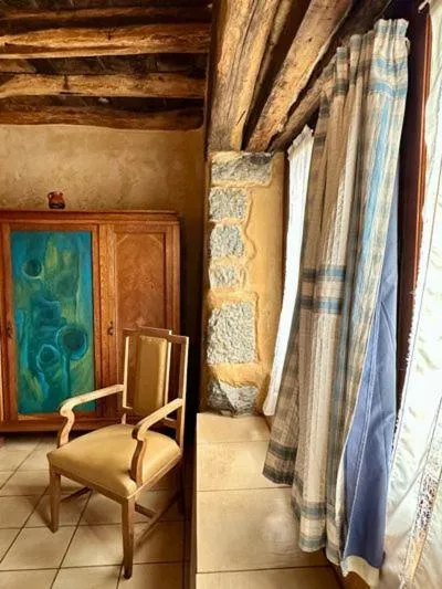 Photo of the whole room in Casa Rural Ecológica Kaaño Etxea