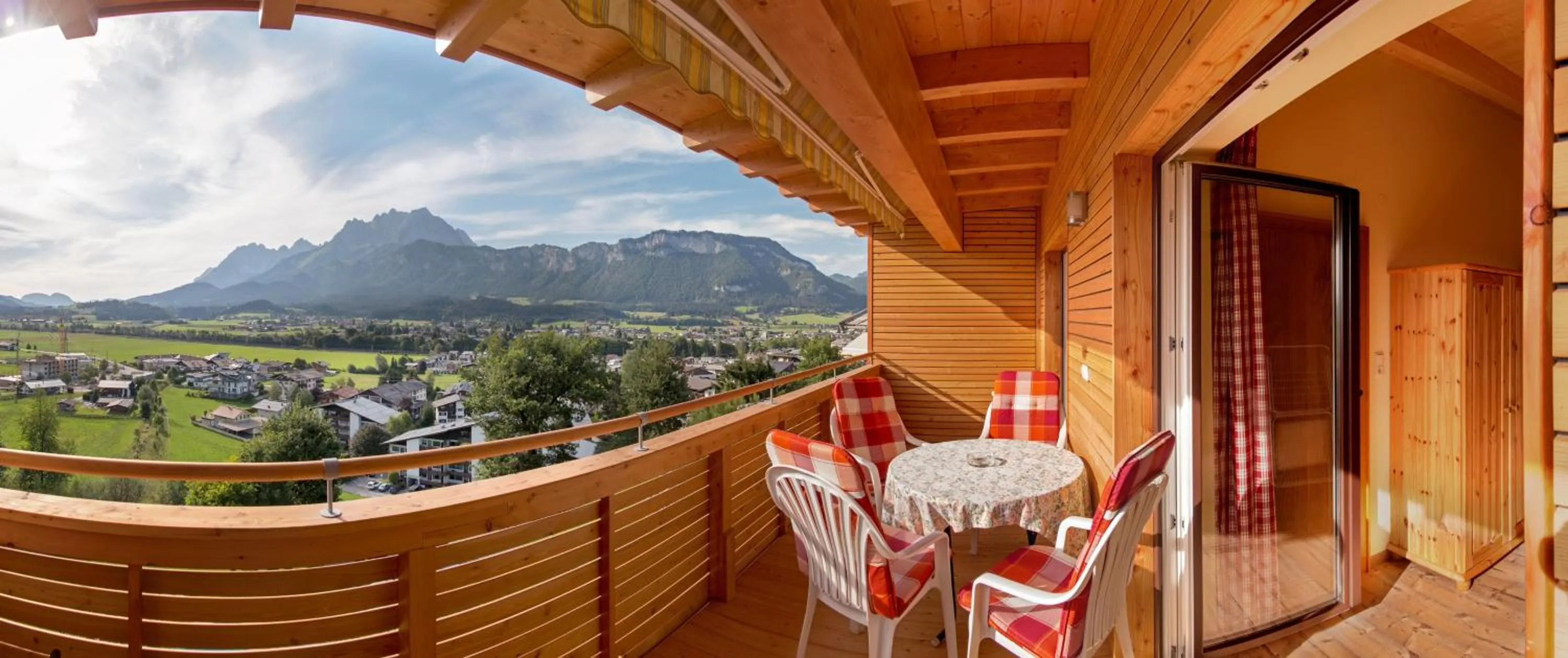 Balcony/Terrace in Romantik Aparthotel Sonnleitn
