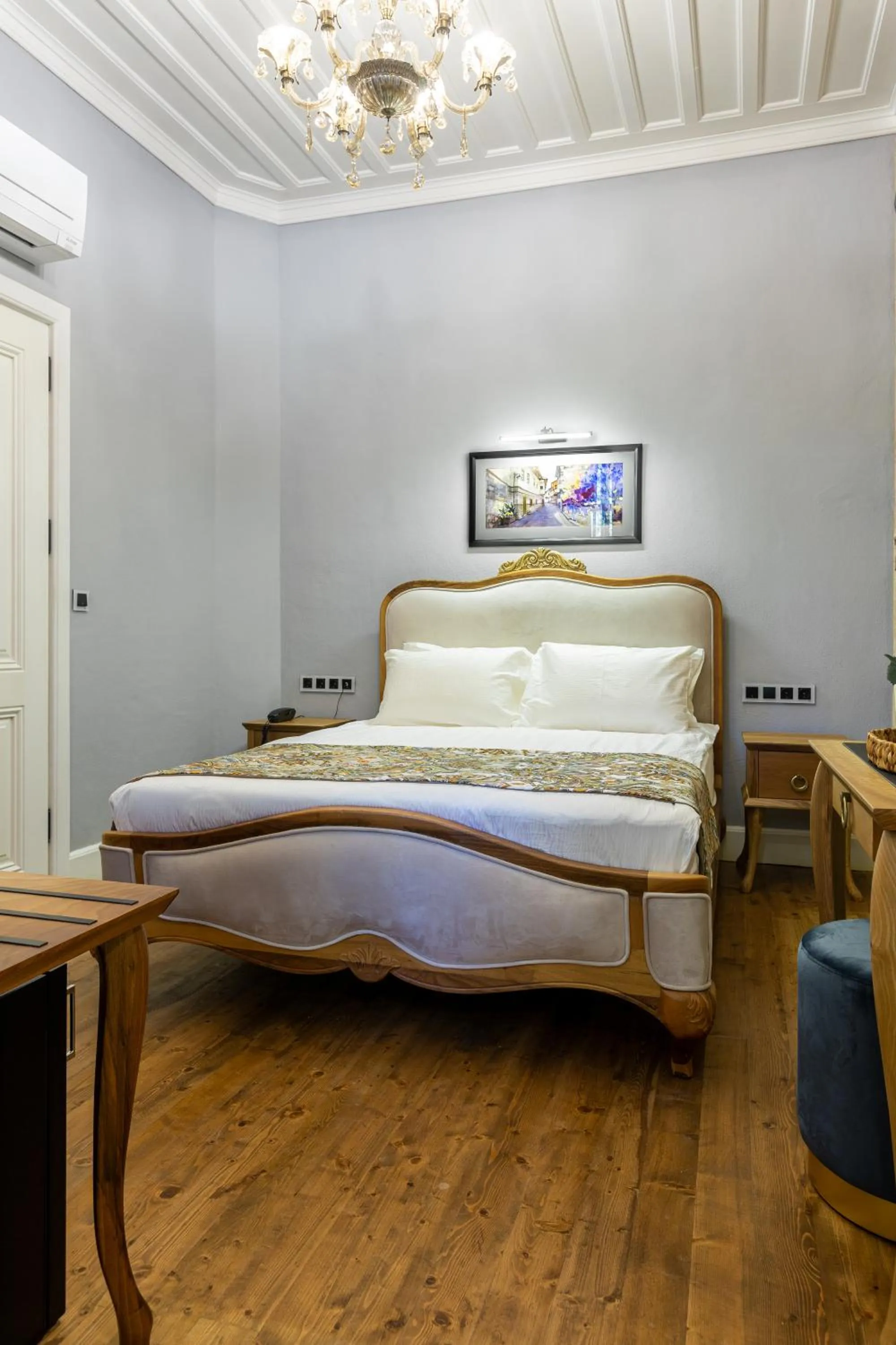 Bedroom, Bed in Hotel Lykia Old Town Antalya