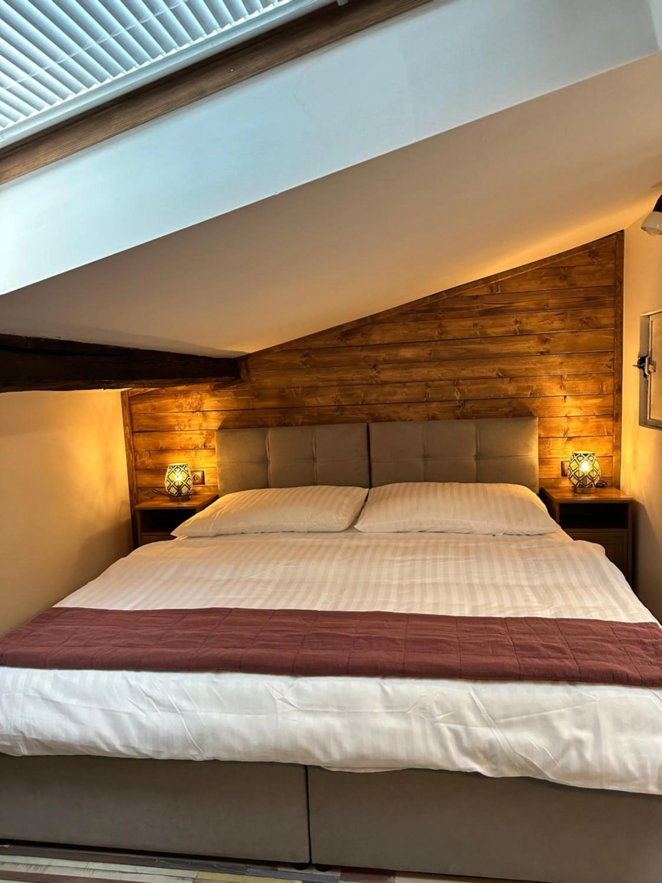 Bedroom in Hotel Maxim