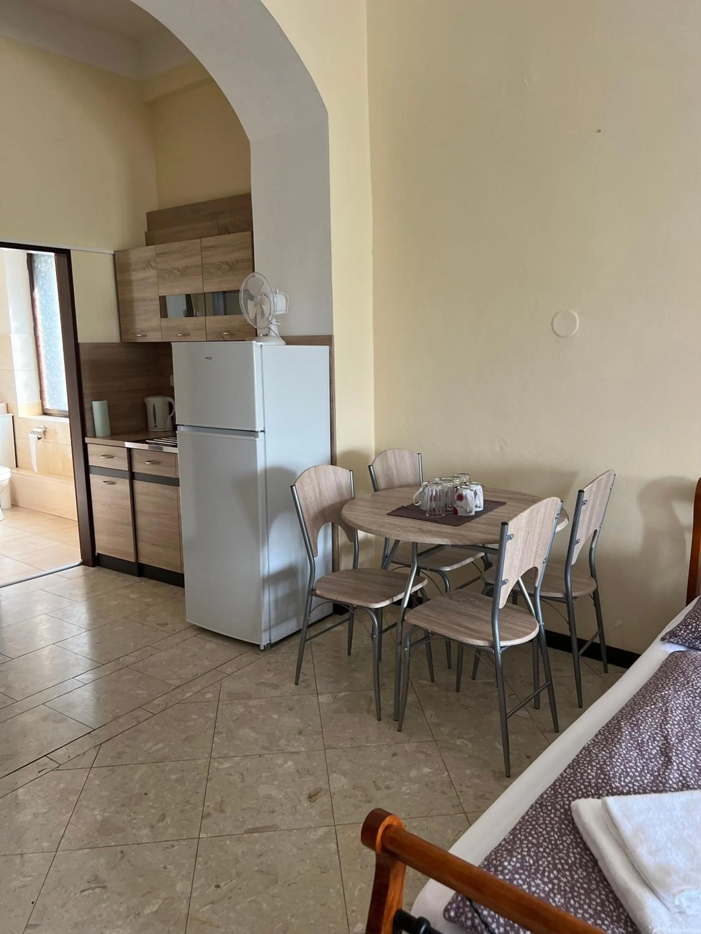 Dining area in Hotel Maxim