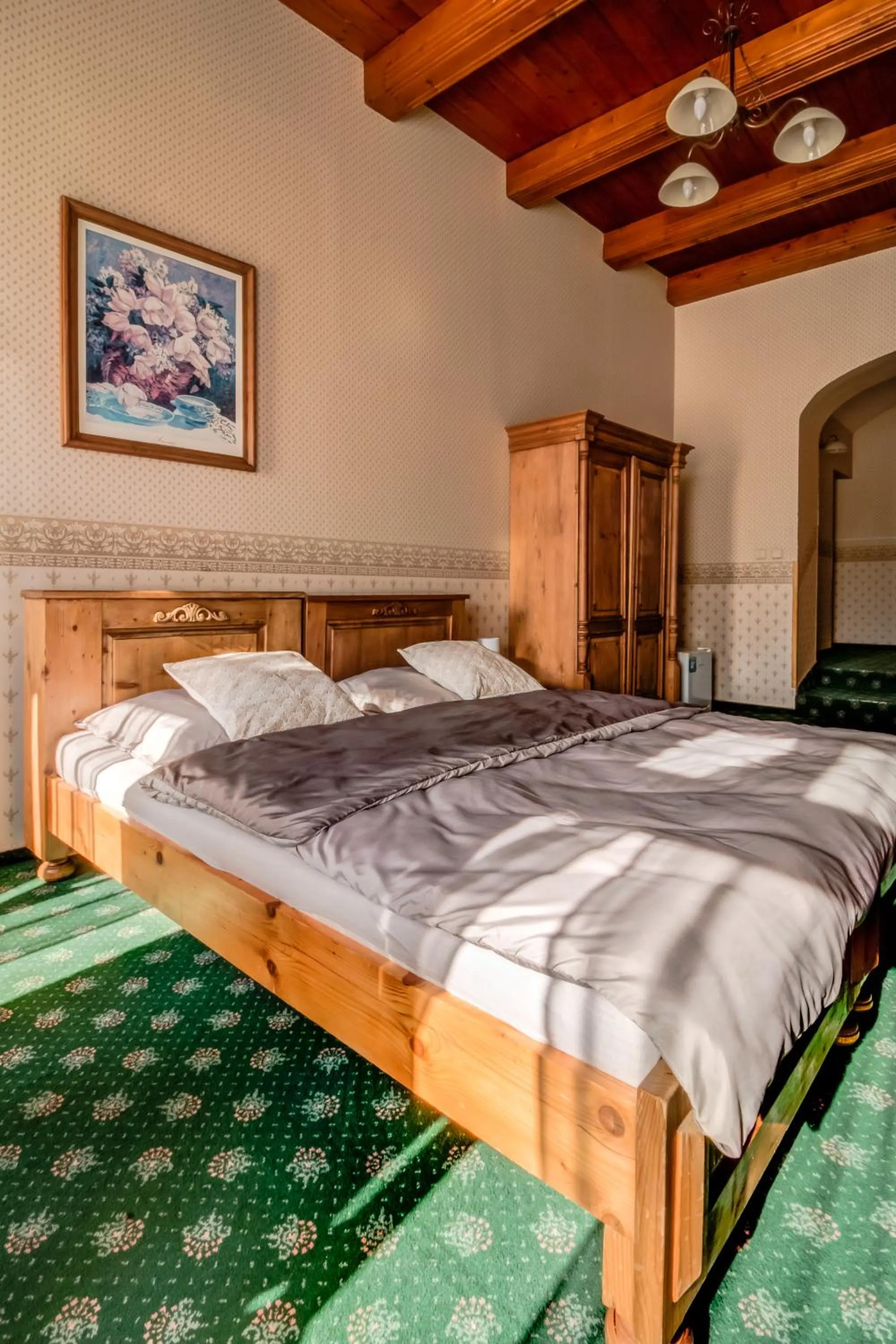 Photo of the whole room in Hotel Maxim