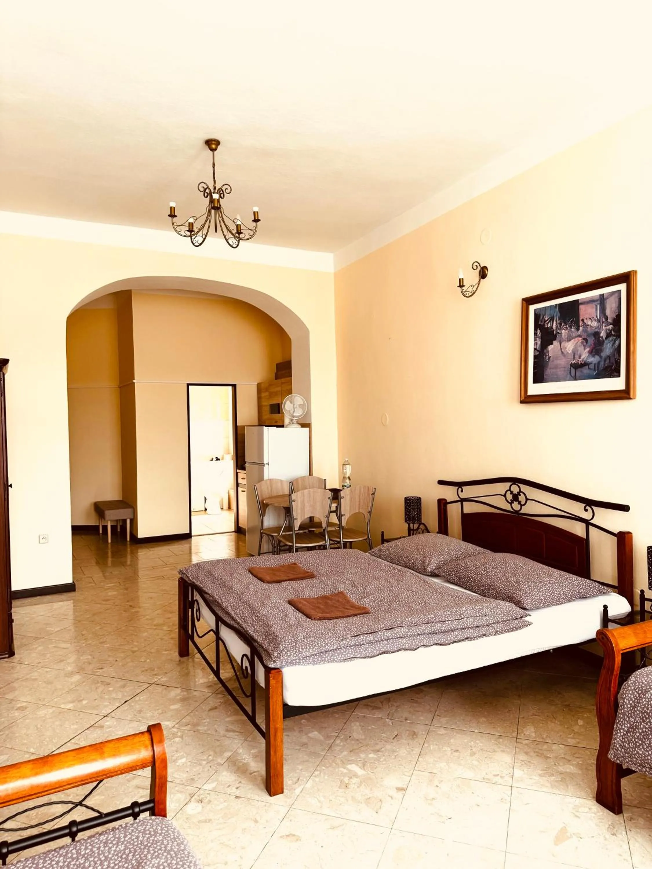 Kitchen or kitchenette in Hotel Maxim