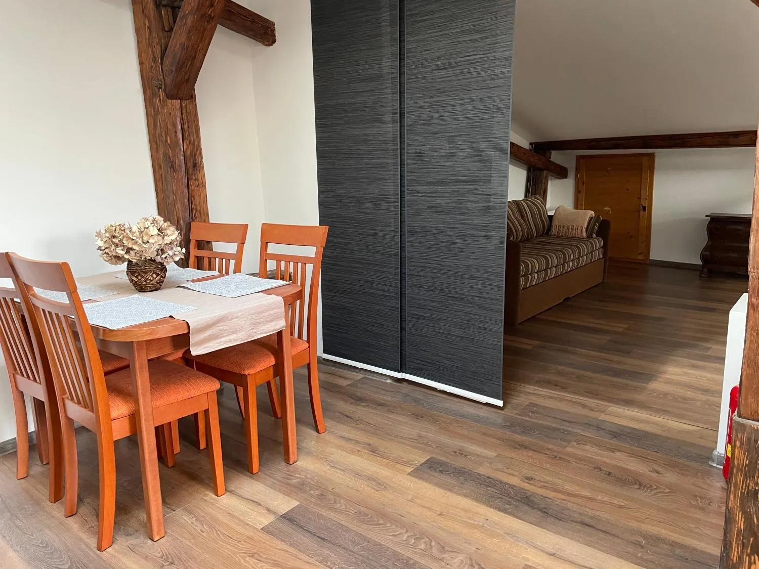 Dining area in Hotel Maxim