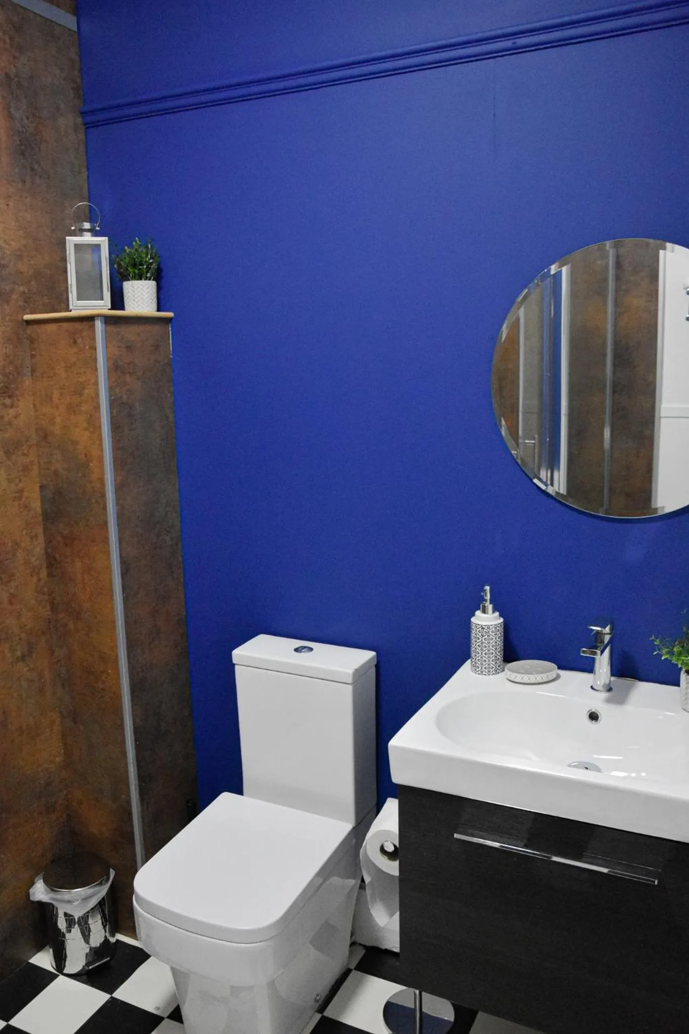 Bathroom in The Bank Hotel & Bistro