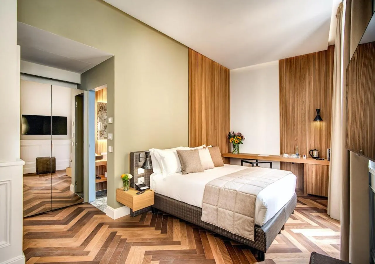 Bedroom, Bed in DBH – Boutique Hotel Lake Como