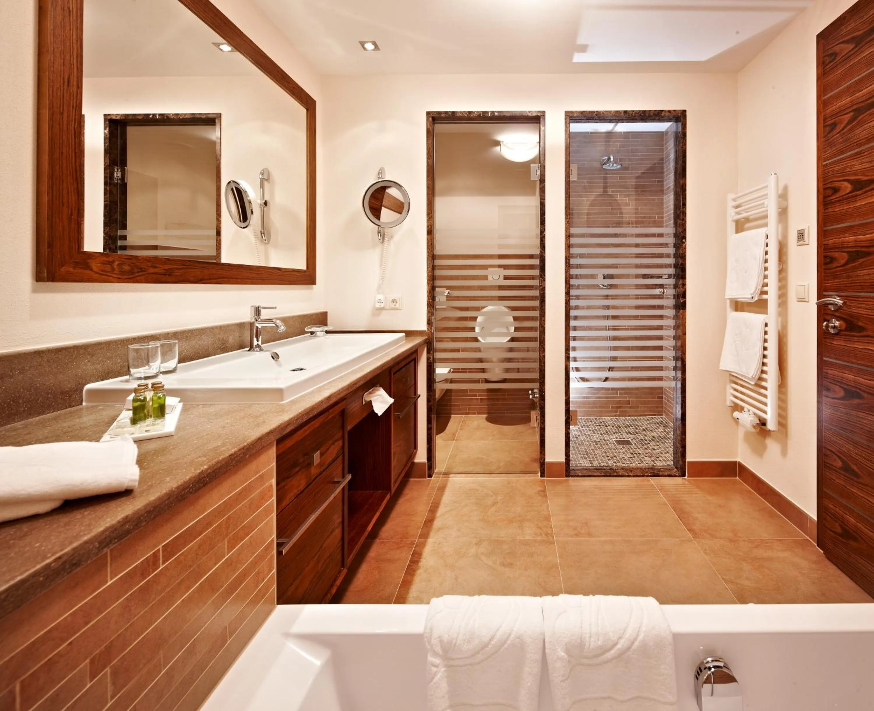 Bathroom in Hotel Berghof Crystal Spa & Sports