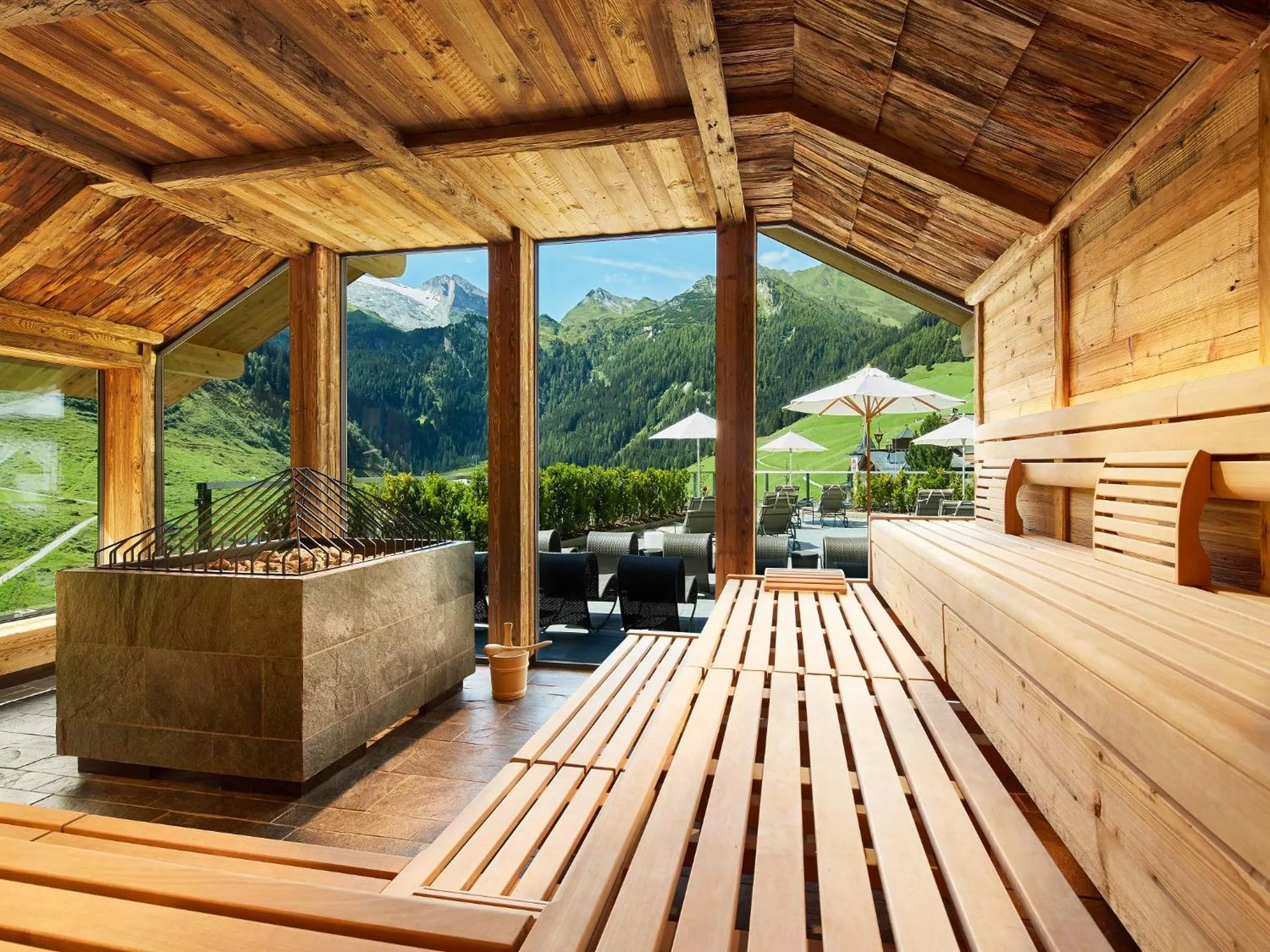 Spa and wellness centre/facilities in Hotel Berghof Crystal Spa & Sports