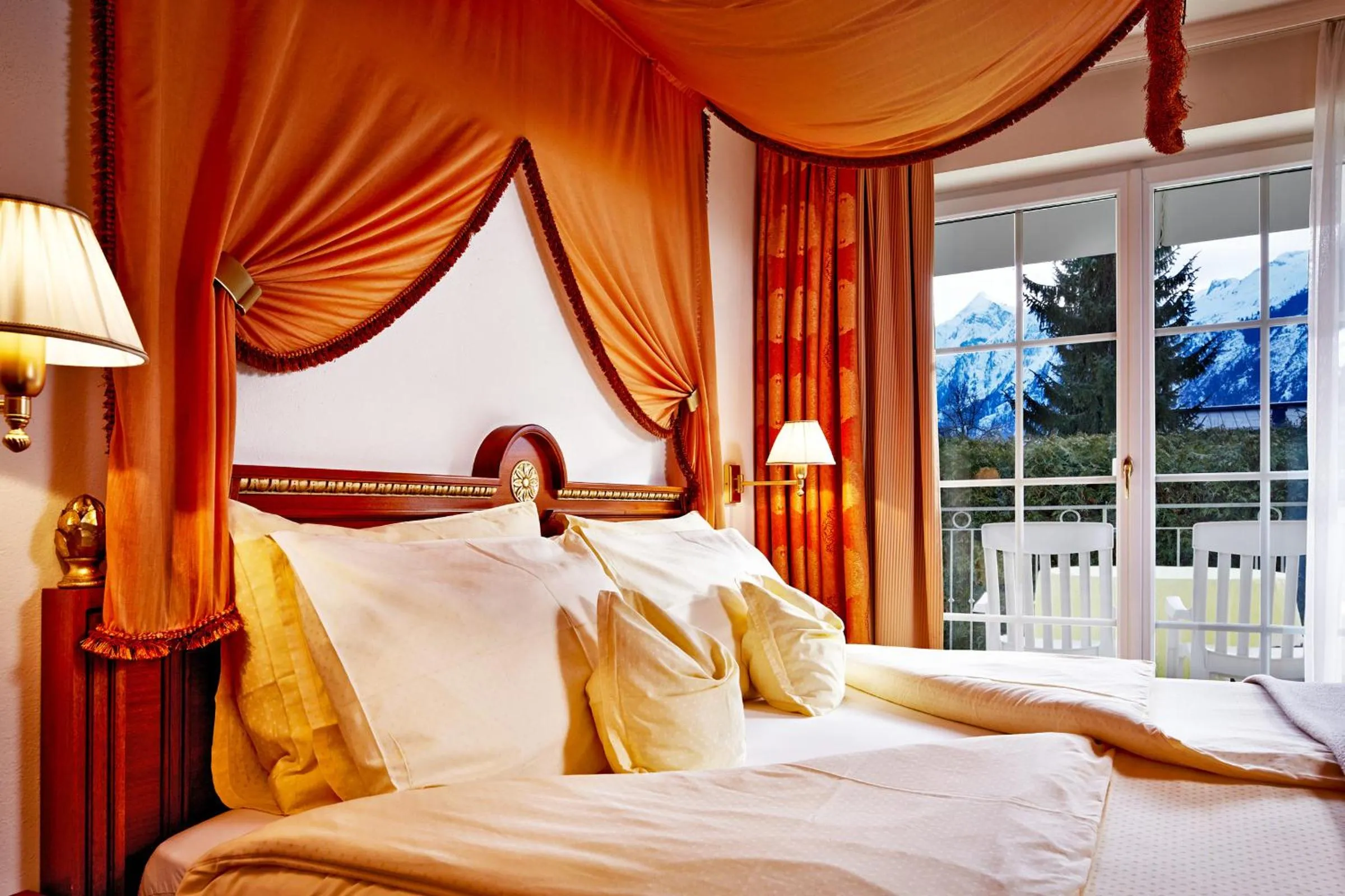 View (from property/room), Bed in Hotel Barbarahof 4 stars Superior - Adults Only "soft" from 10 years - Skibus-stop