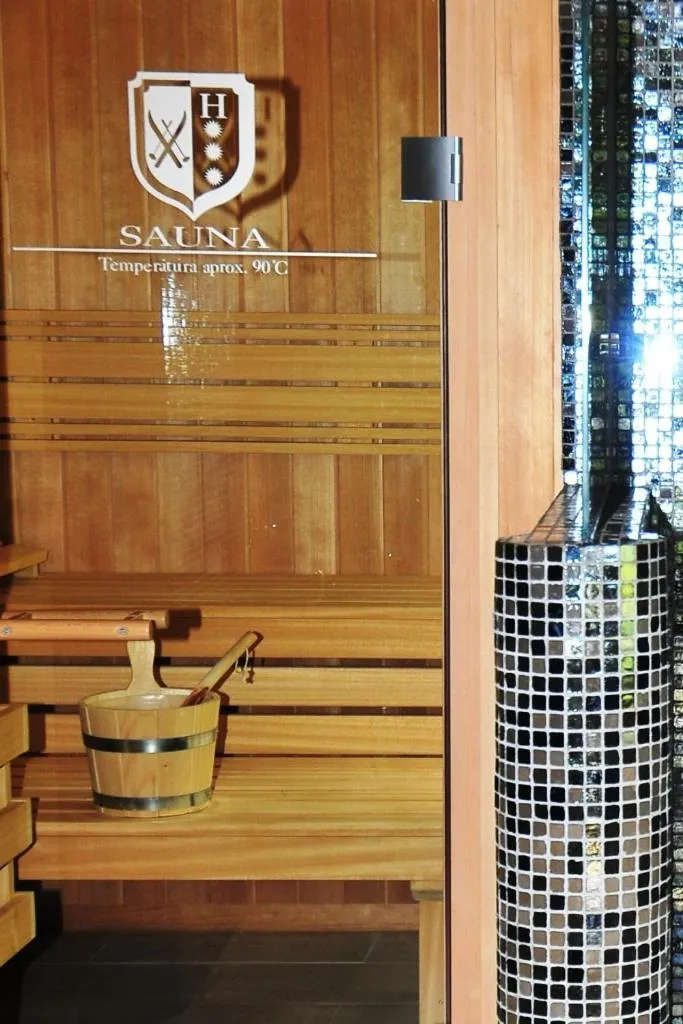 Sauna in Hotel Petit Lacreu