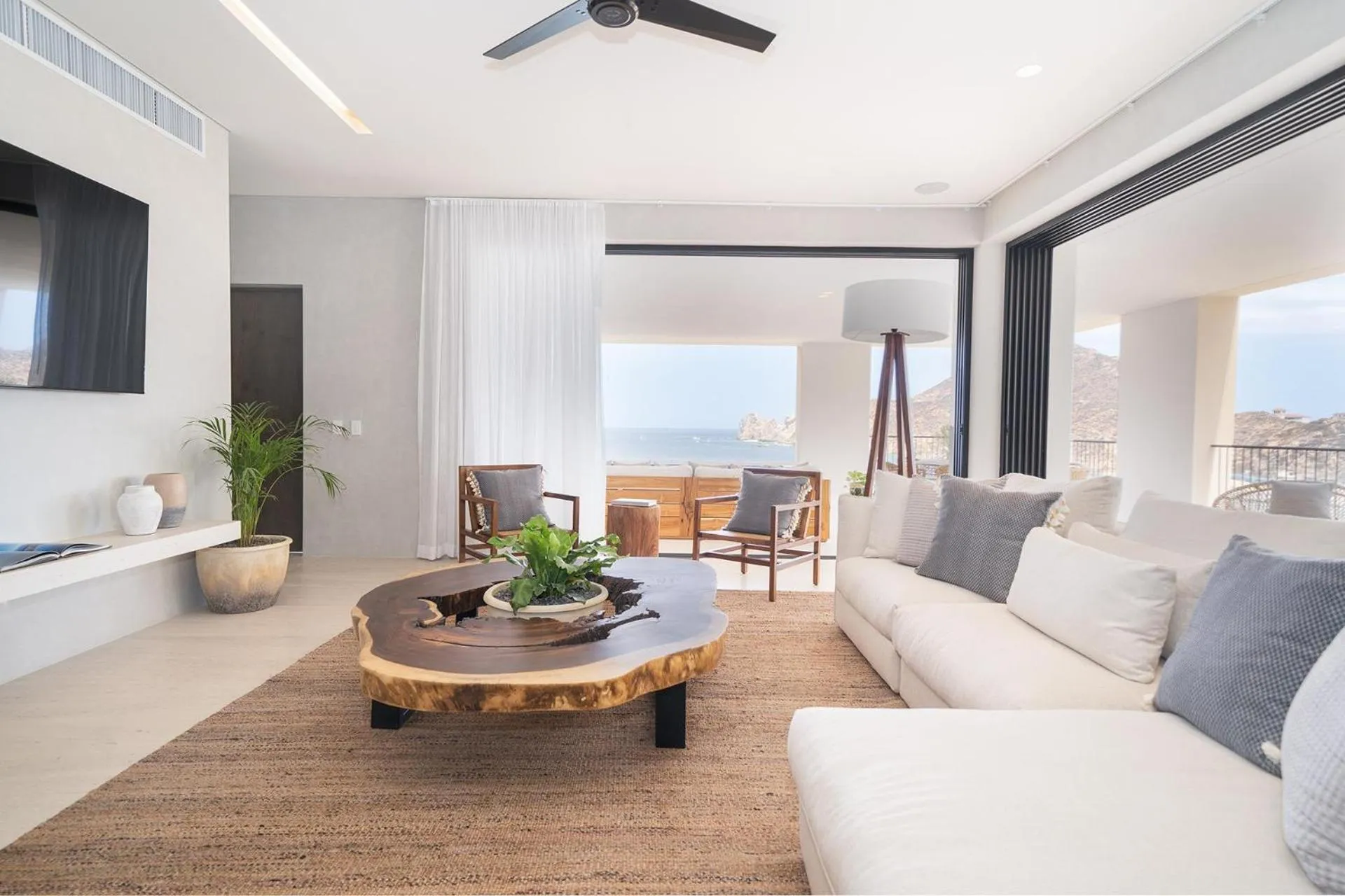 Living room in 1 Homes Preview Cabo