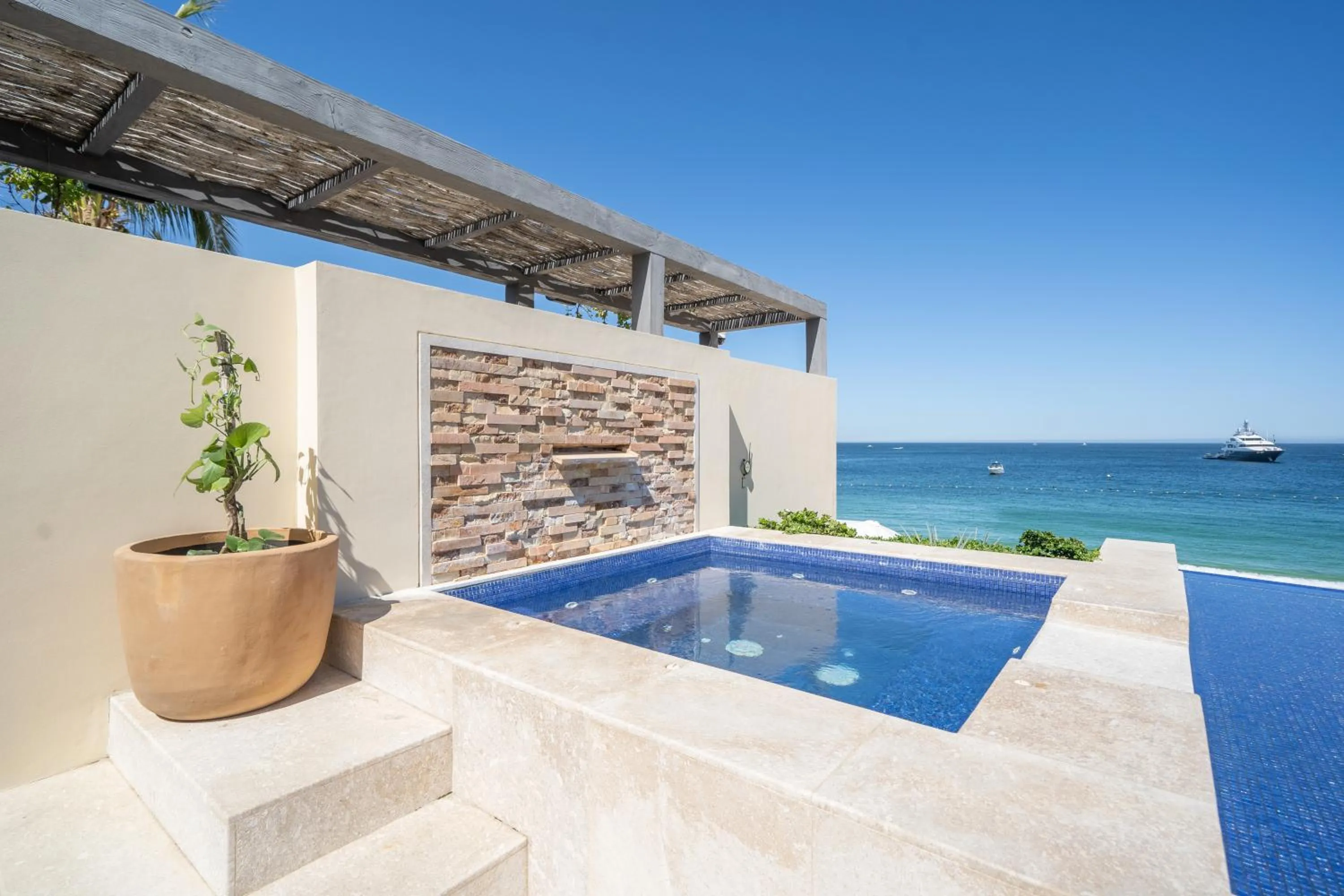 Patio in 1 Homes Preview Cabo