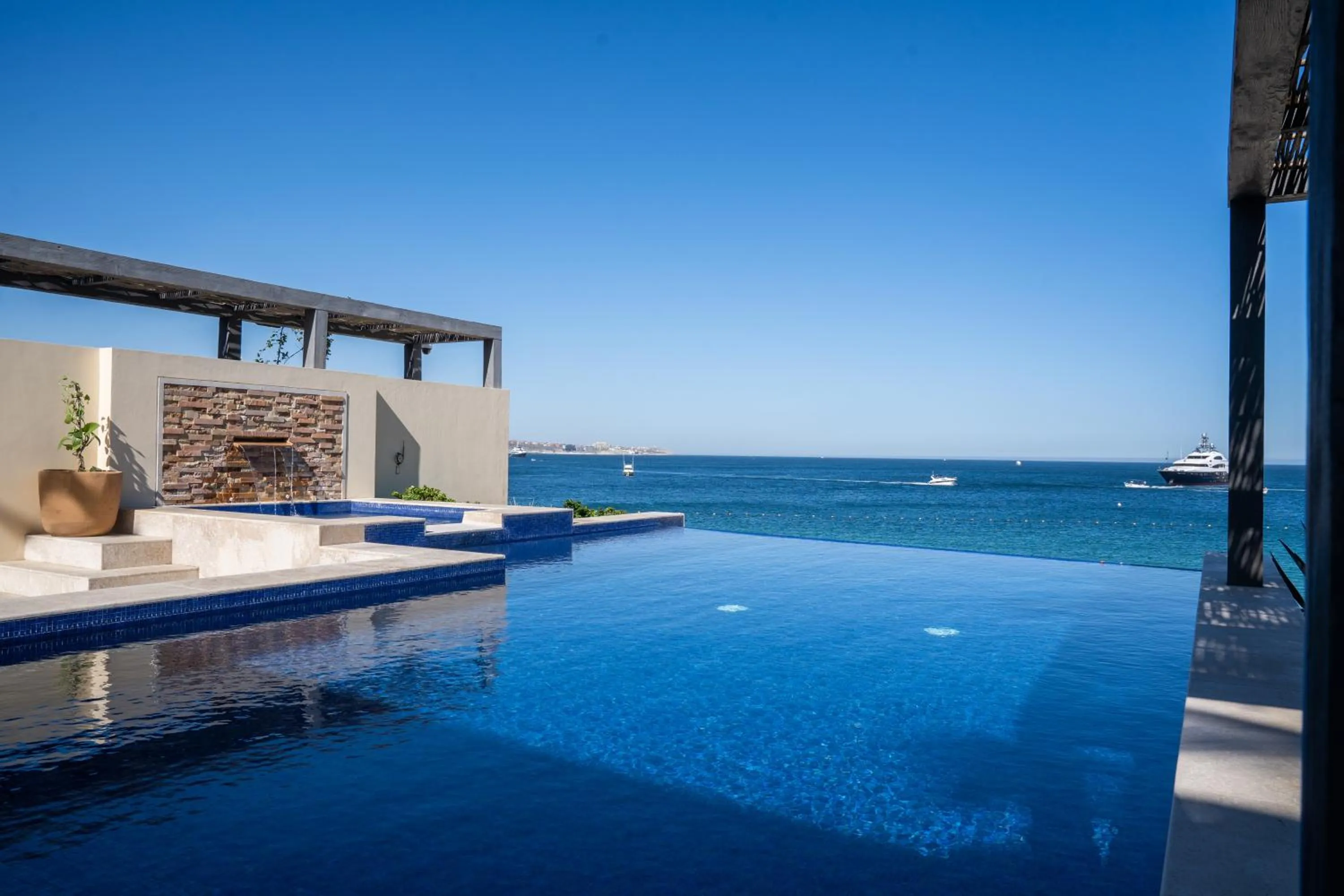 Day in 1 Homes Preview Cabo