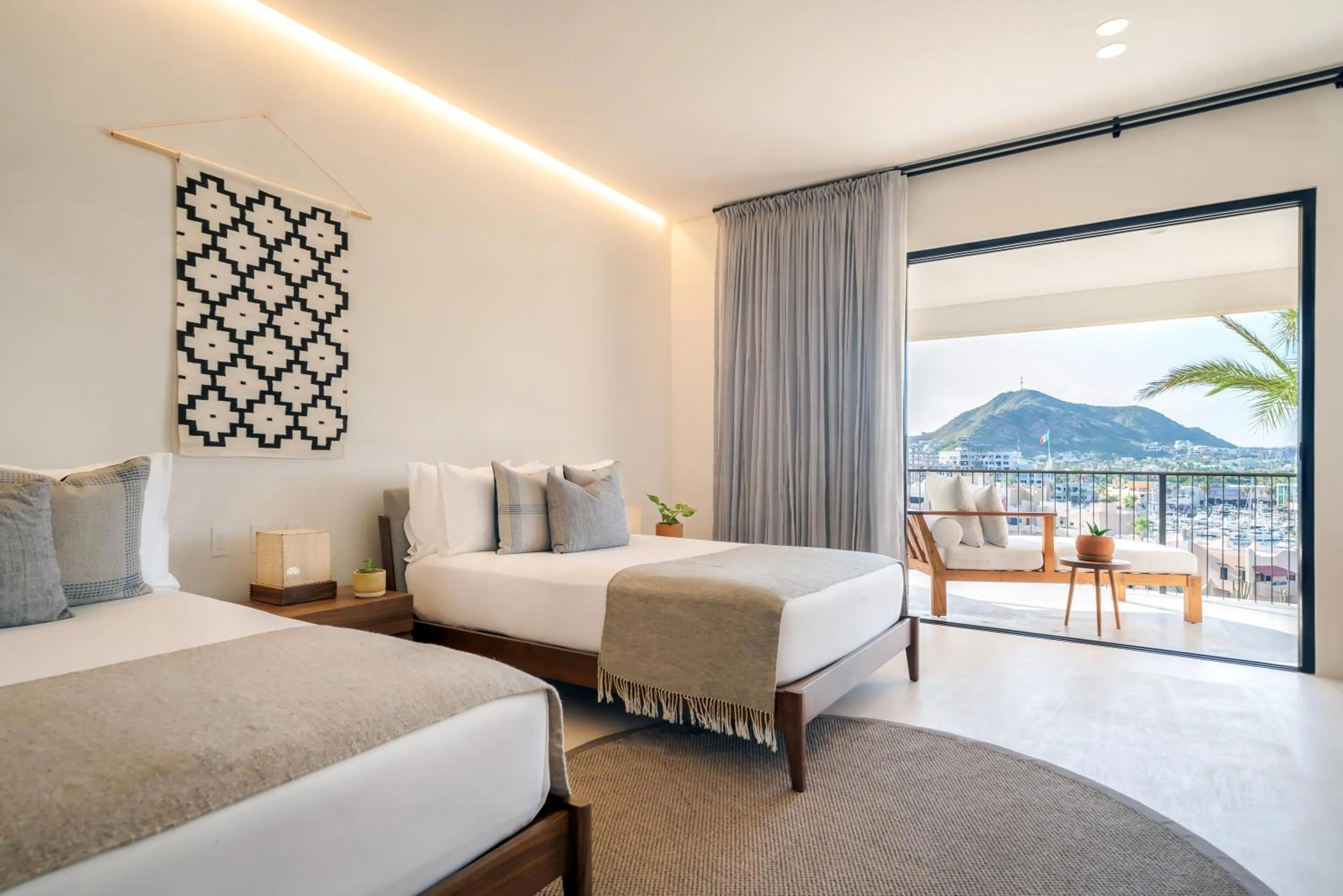 Bedroom, Bed in 1 Homes Preview Cabo