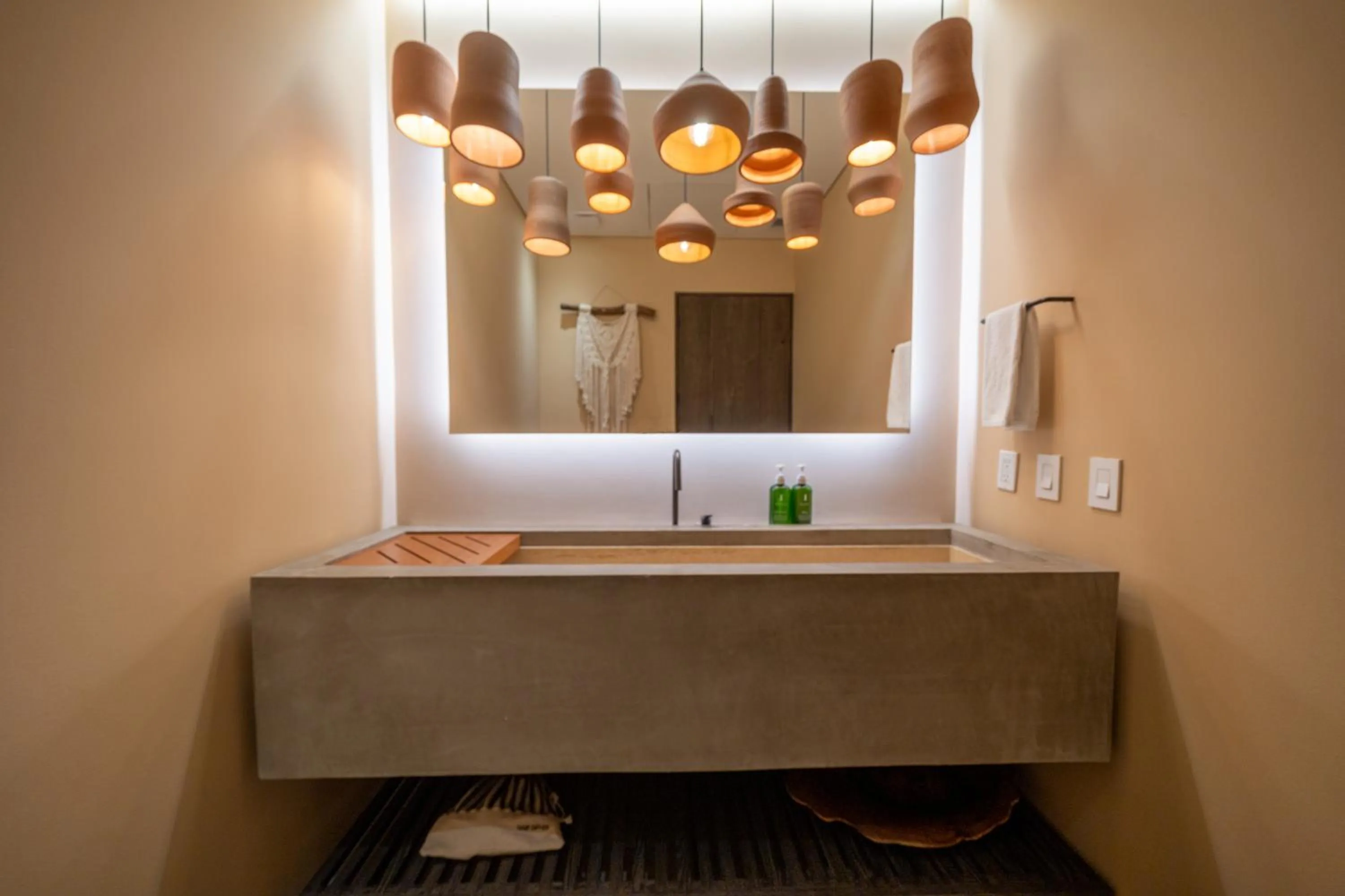 Bathroom in 1 Homes Preview Cabo