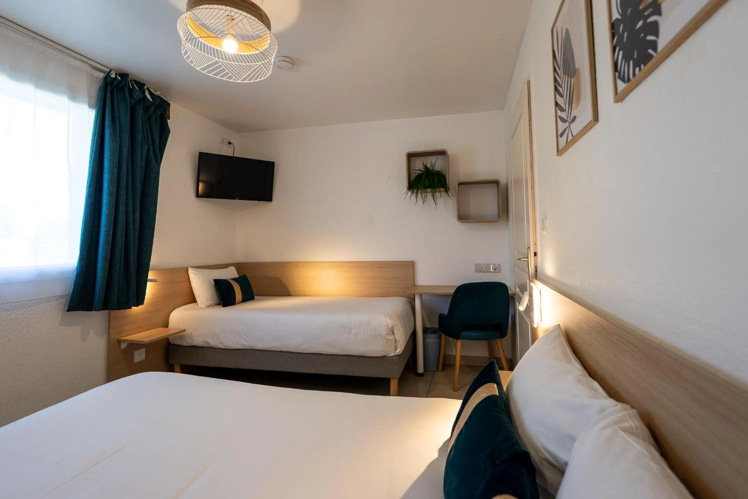 Bedroom, Bed in Villa Hotel