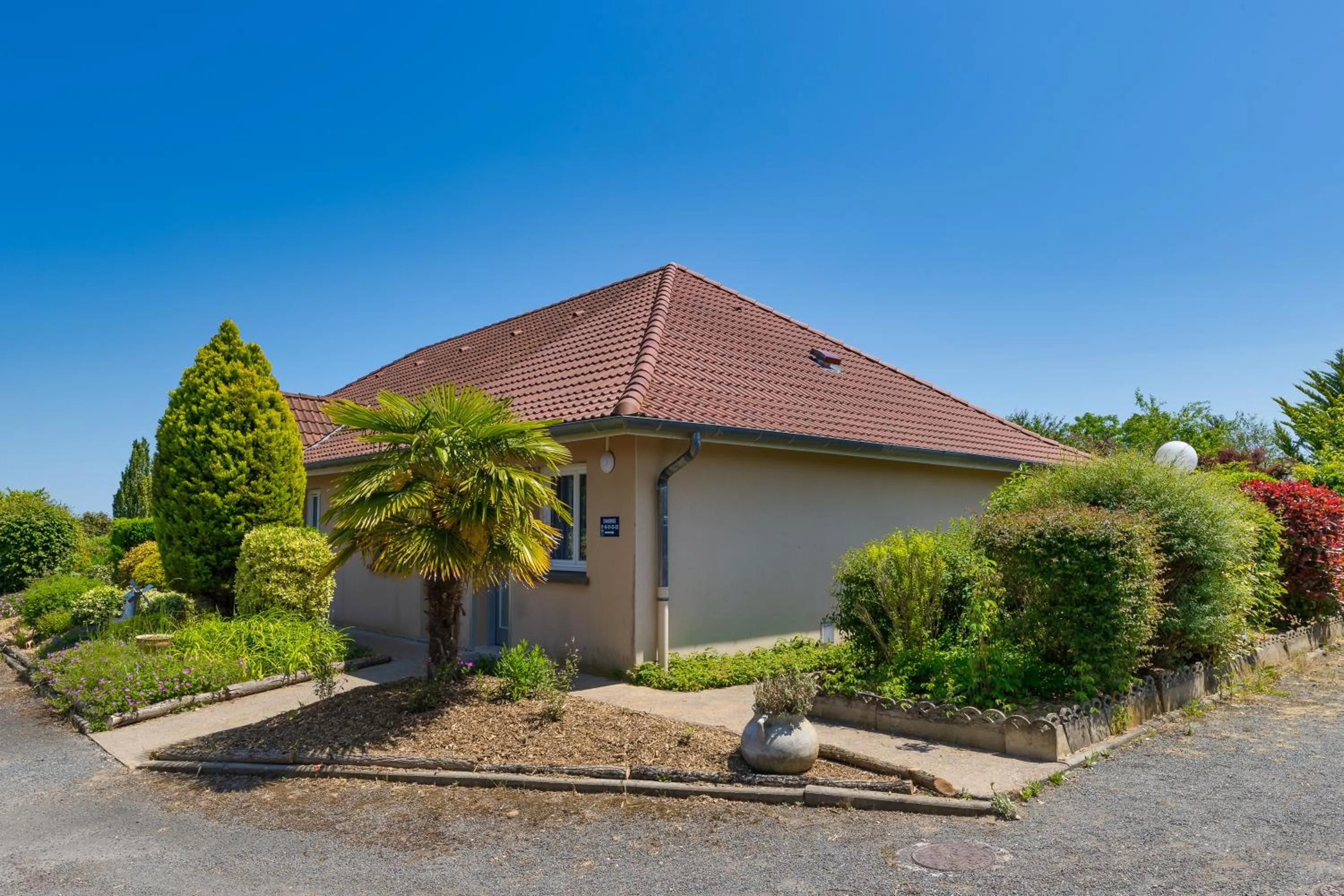 Property building in Villa Hotel