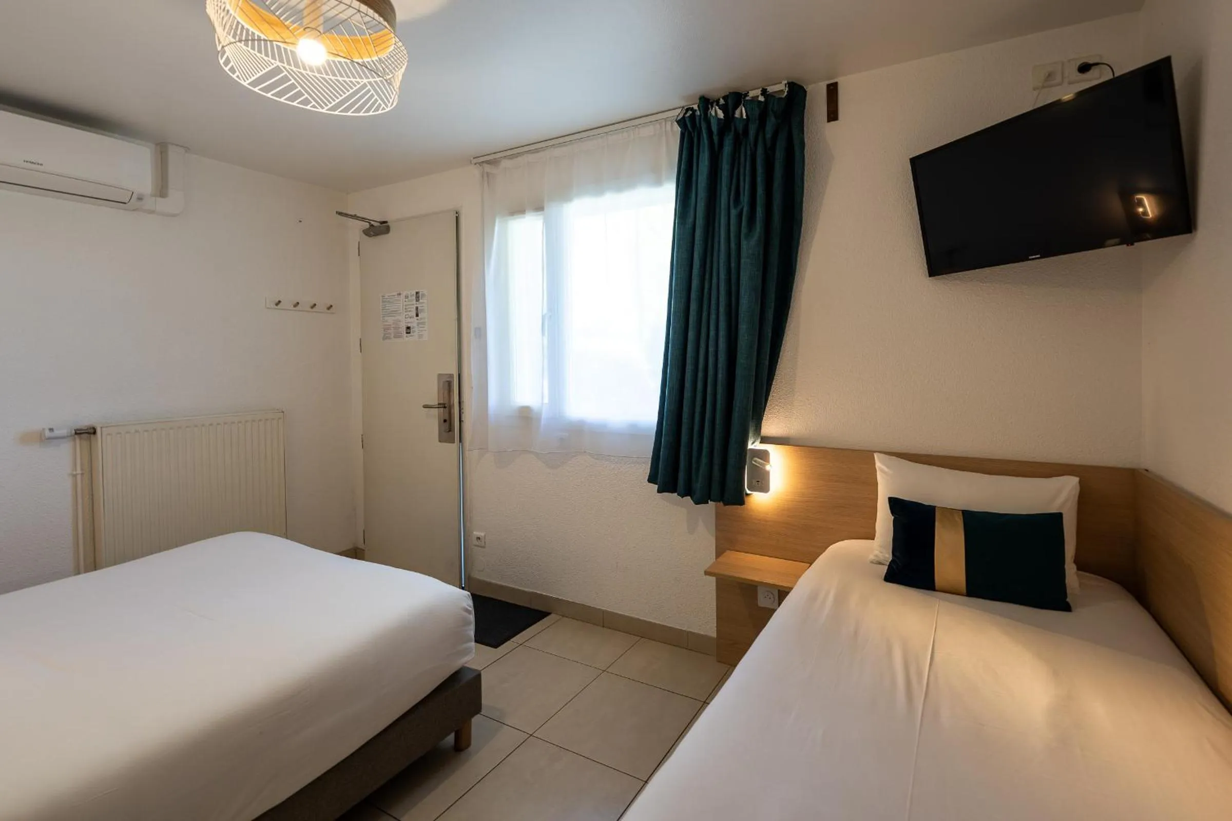 Bedroom, Bed in Villa Hotel