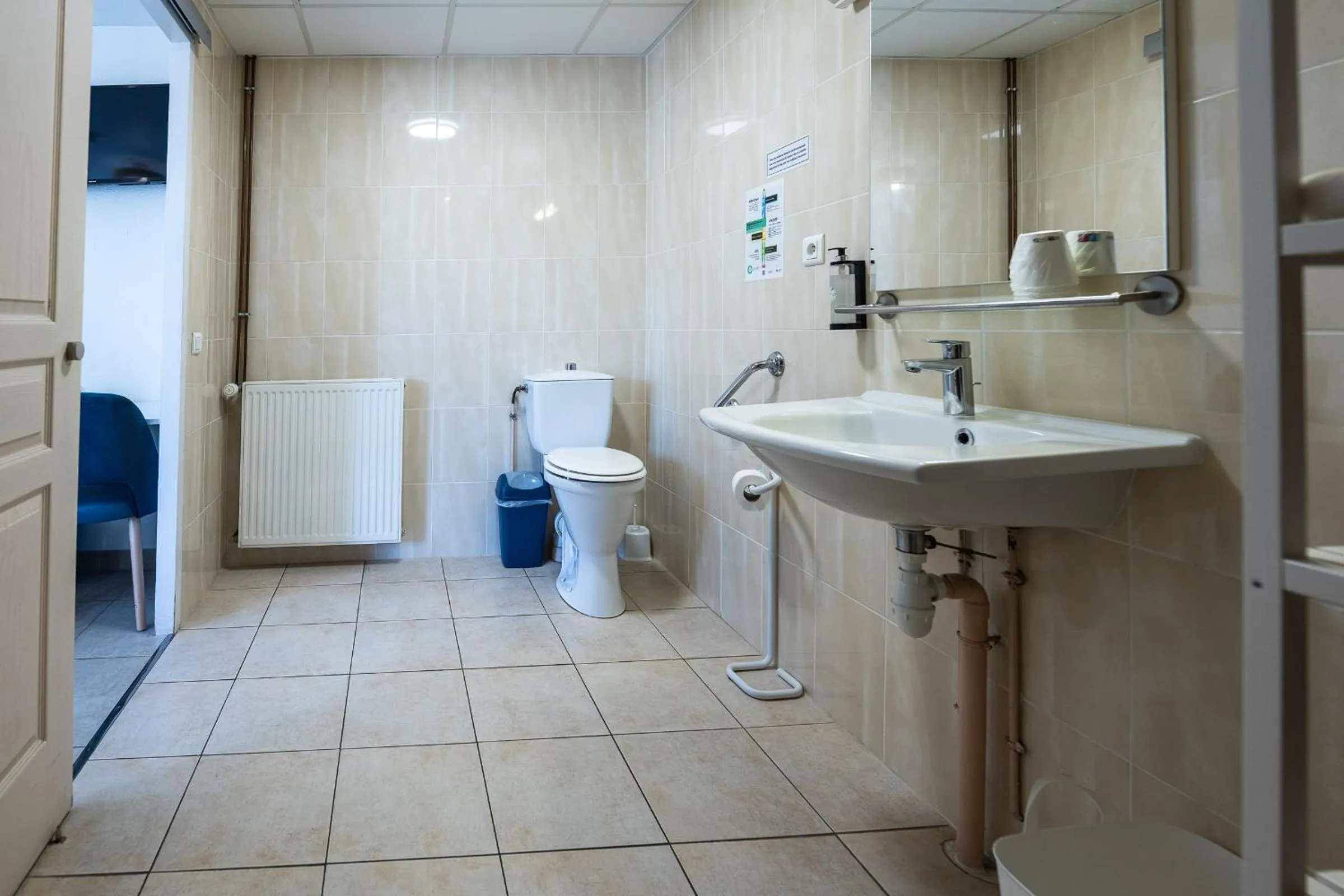 Bathroom in Villa Hotel