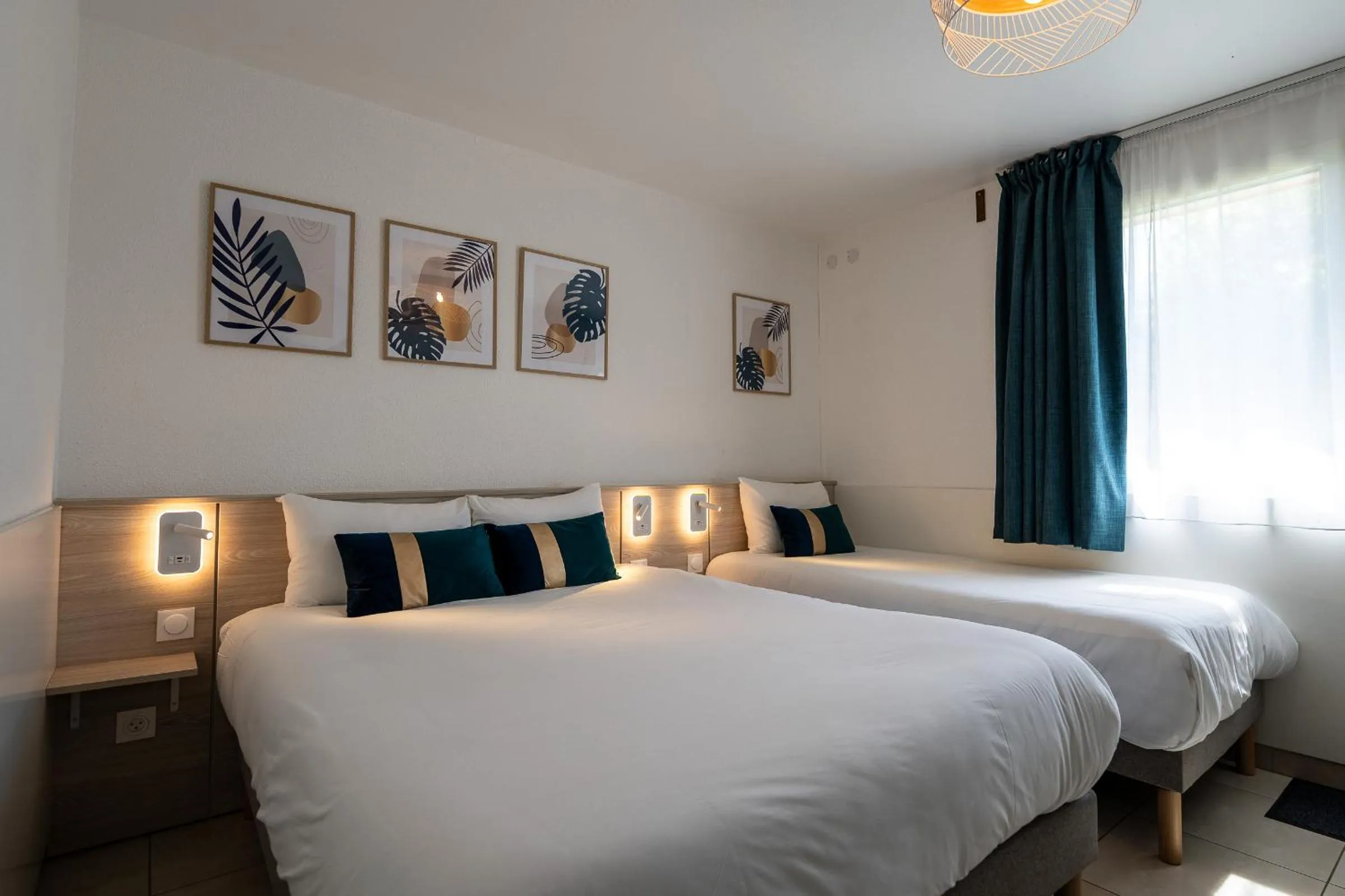 Bedroom, Bed in Villa Hotel