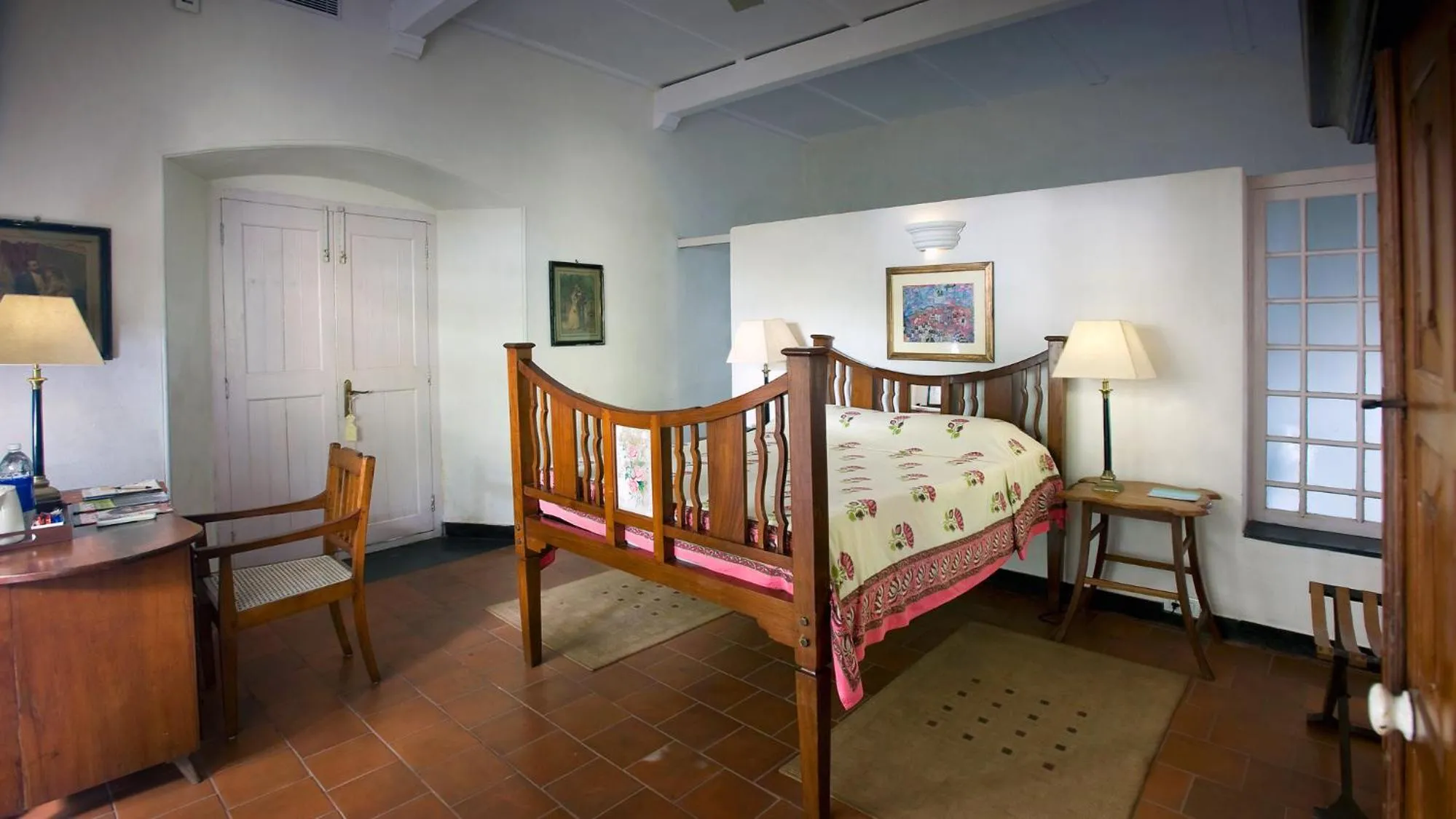 Photo of the whole room, Bed in Neemrana's- Tower House