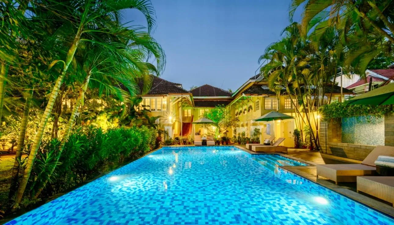 Swimming pool in Neemrana's- Tower House