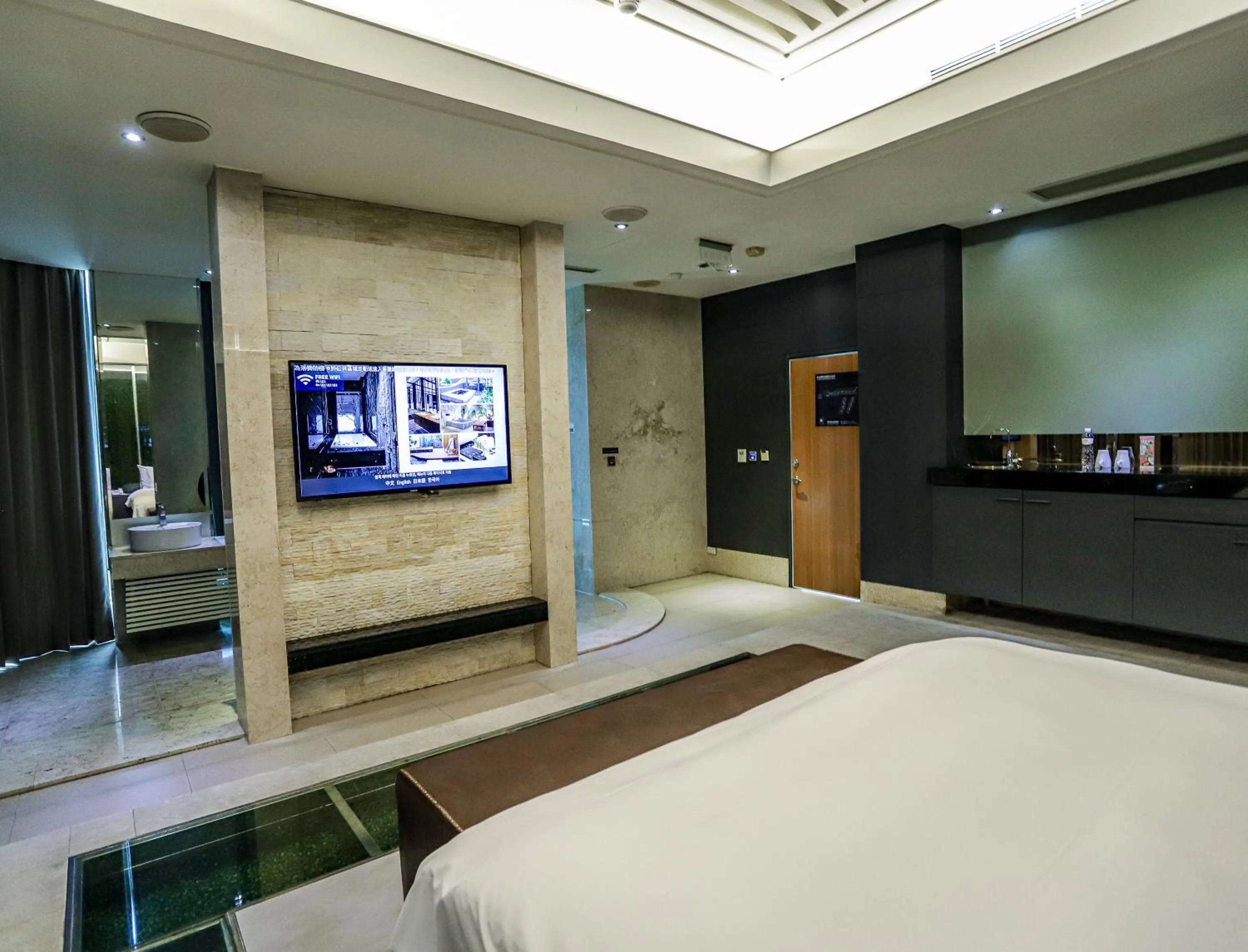 Bed in All-Ur Boutique Motel-Ping Tung Branch