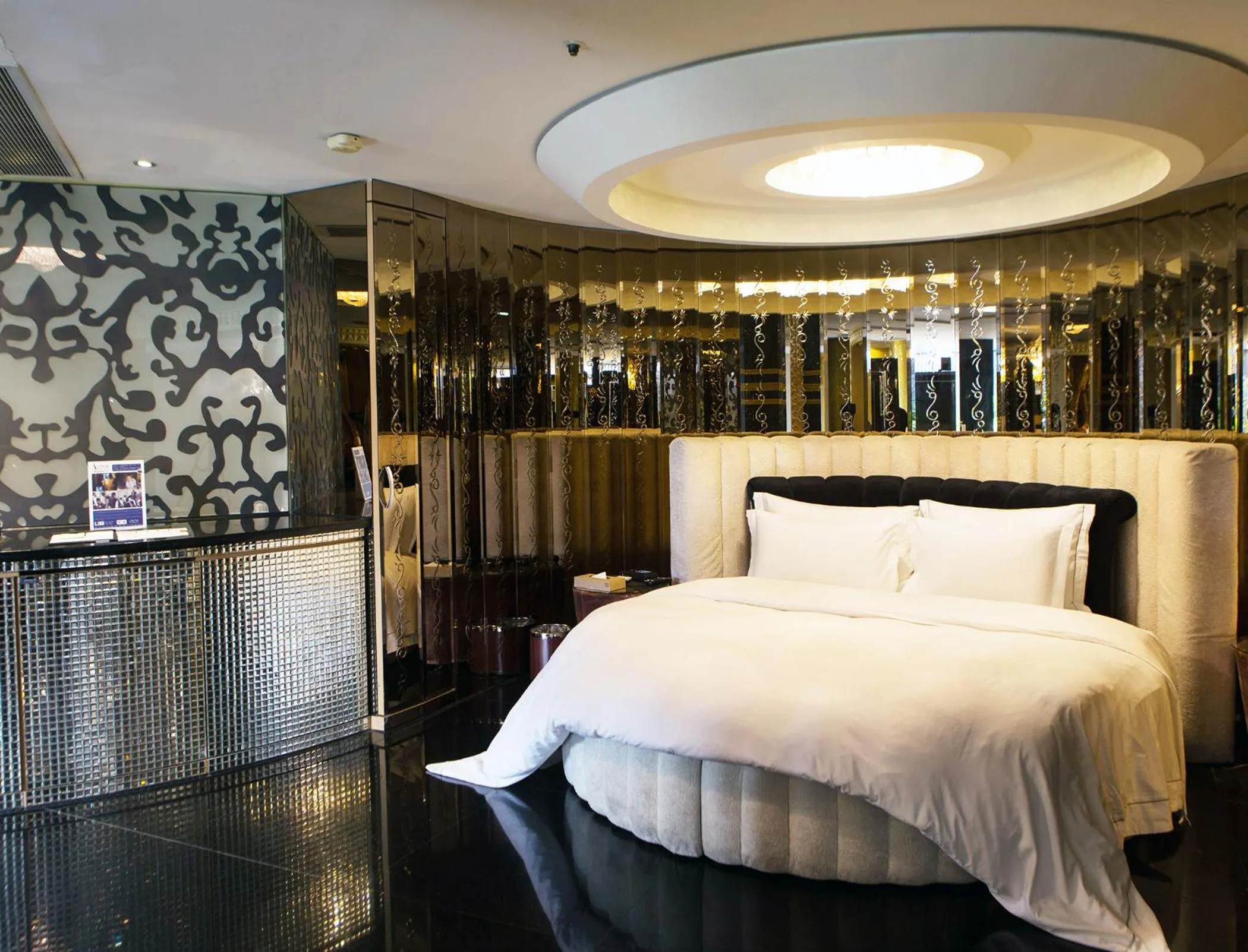 Bed in All-Ur Boutique Motel - KaoHsiung Branch